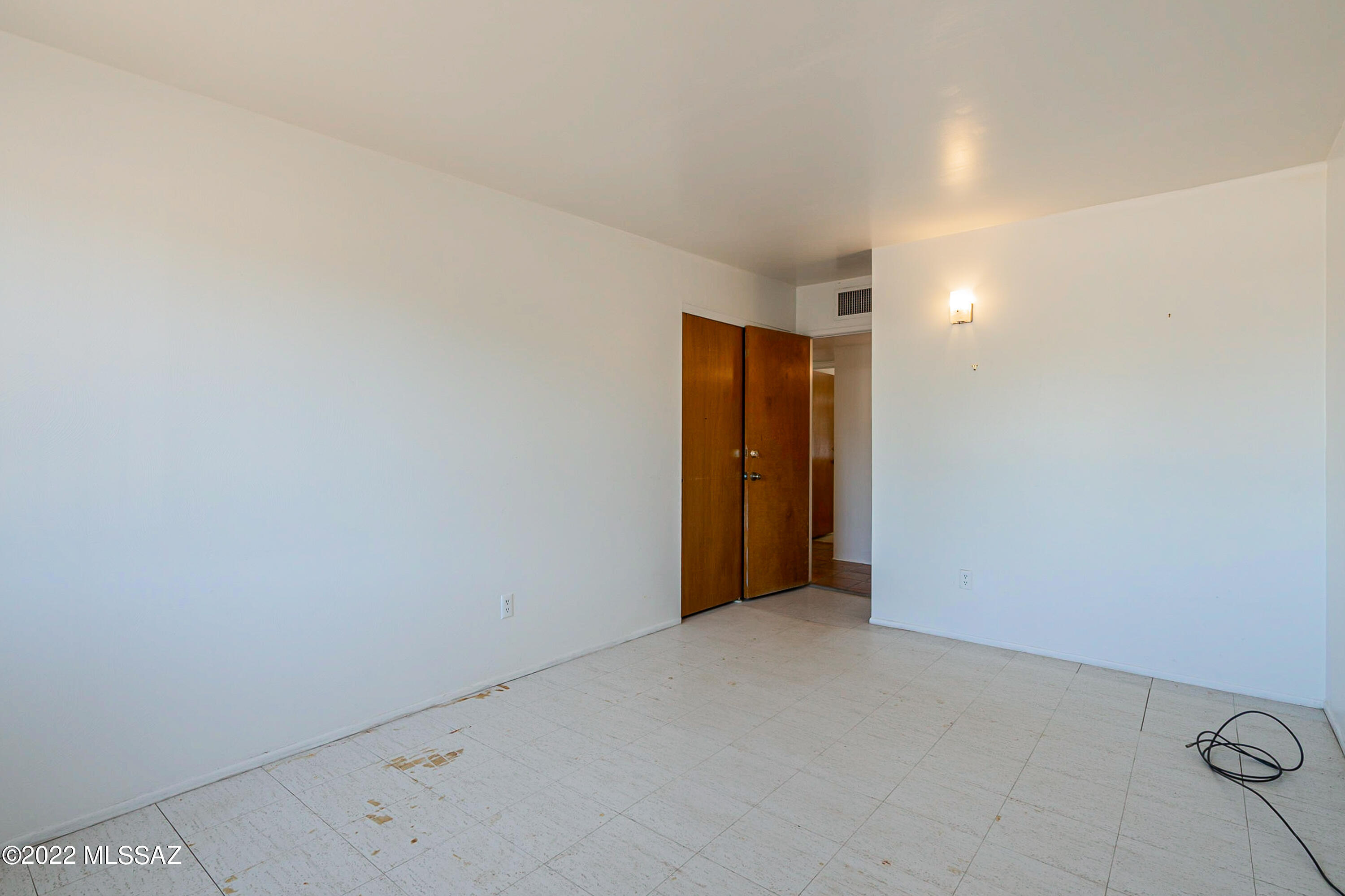 Vista Del Sierras East (1-83) - Residential