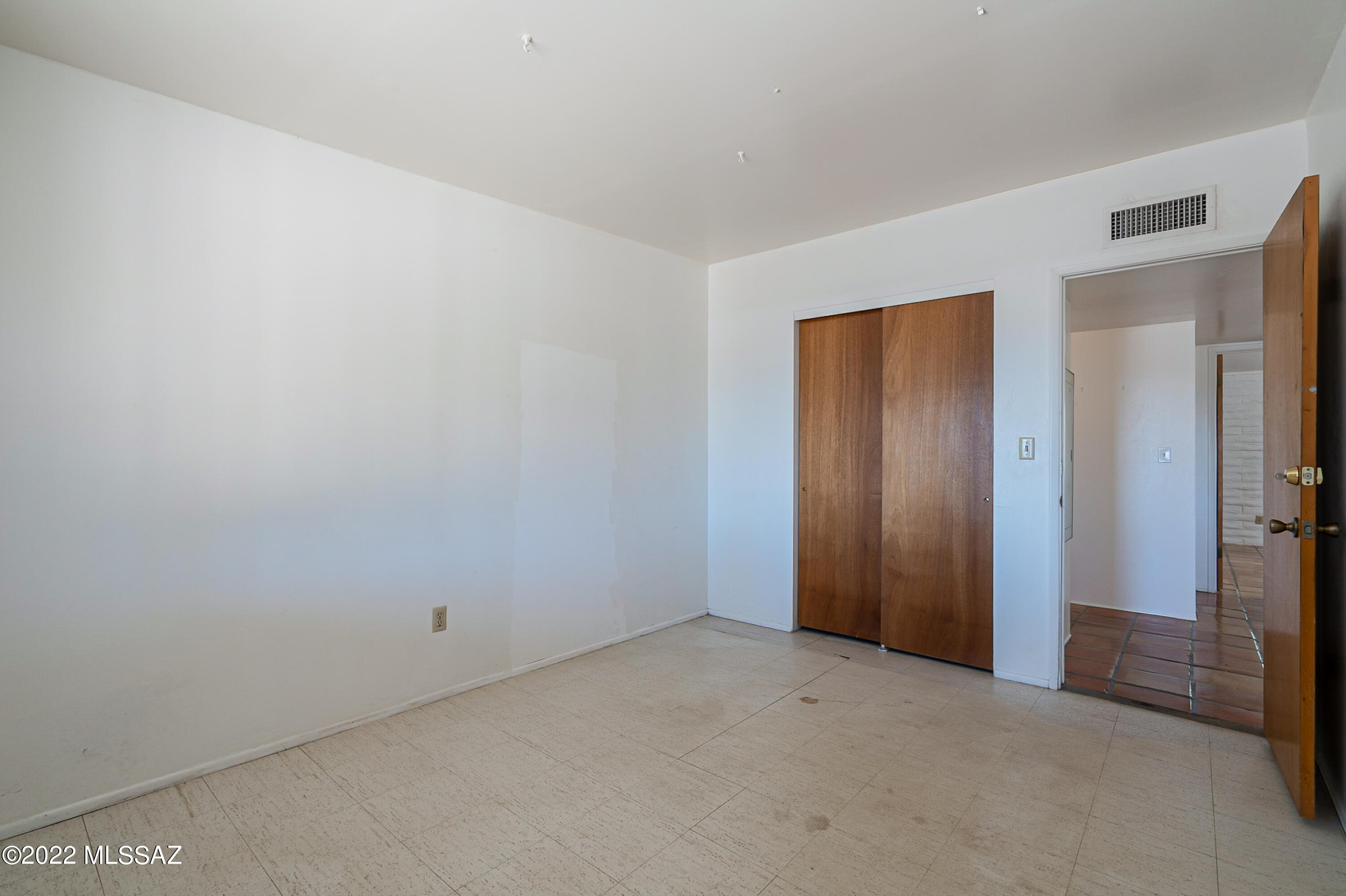 Vista Del Sierras East (1-83) - Residential