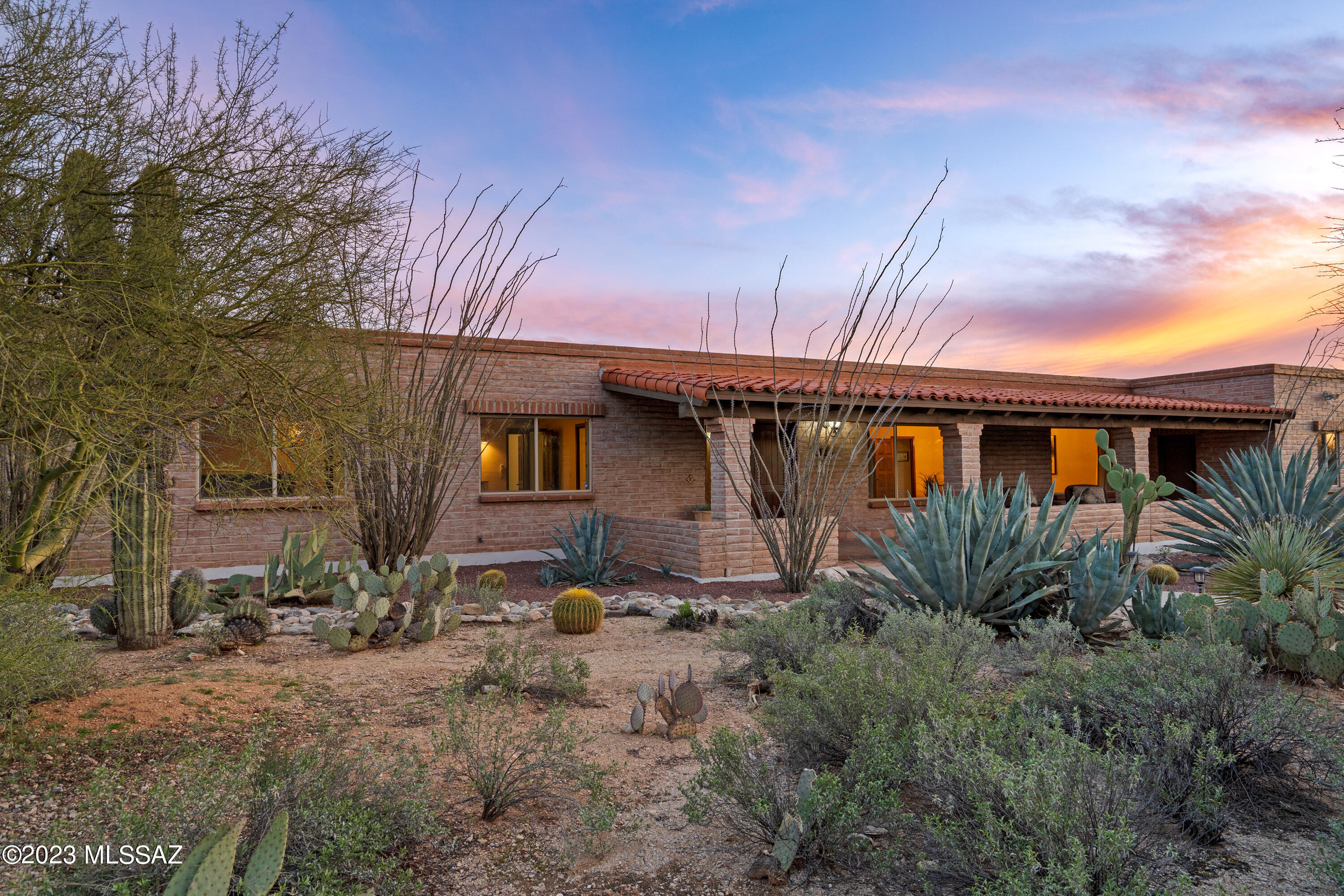 Catalina Foothills Est 8 - Residential