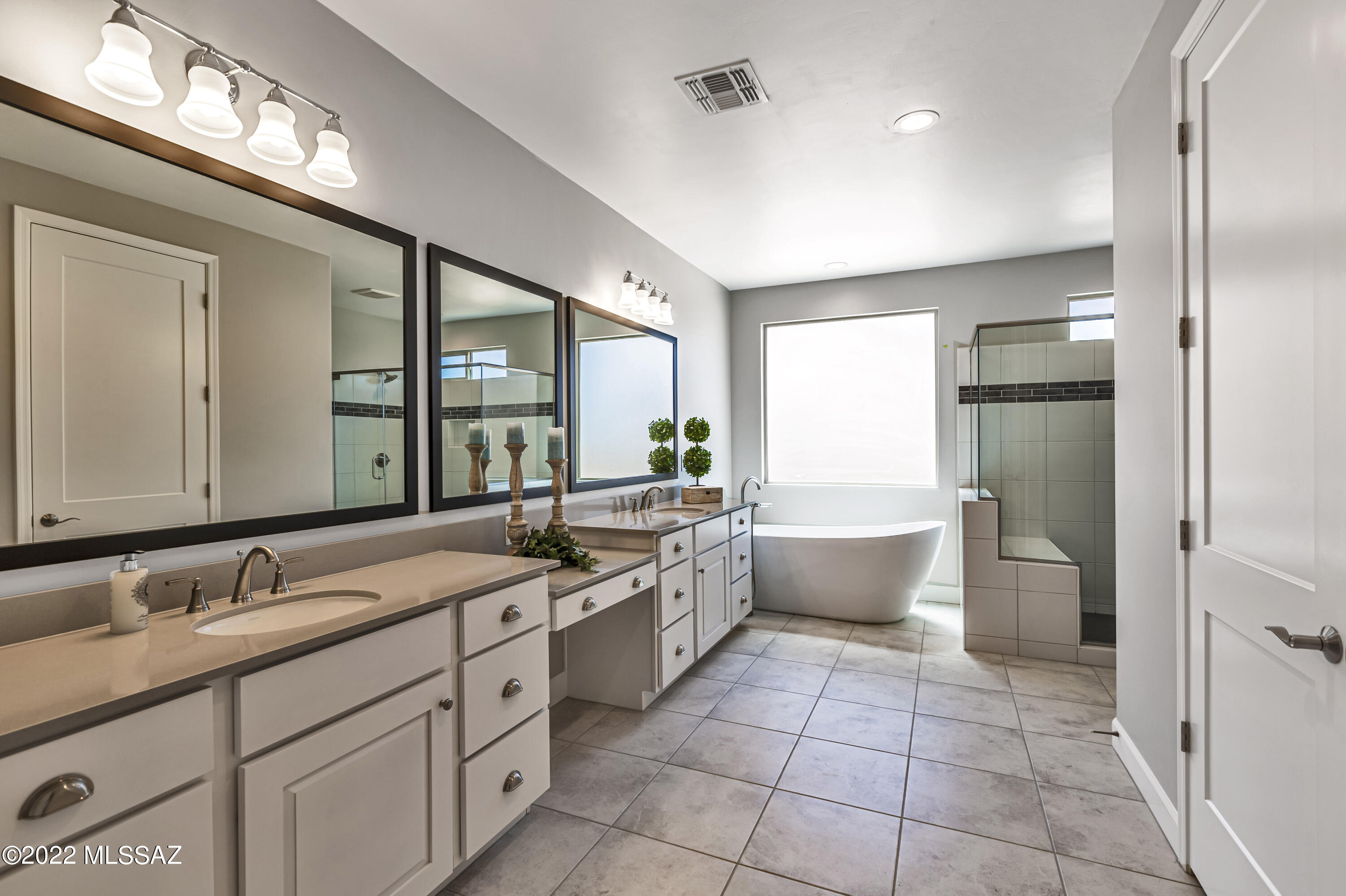 Saddlebrooke Ranch - Residential