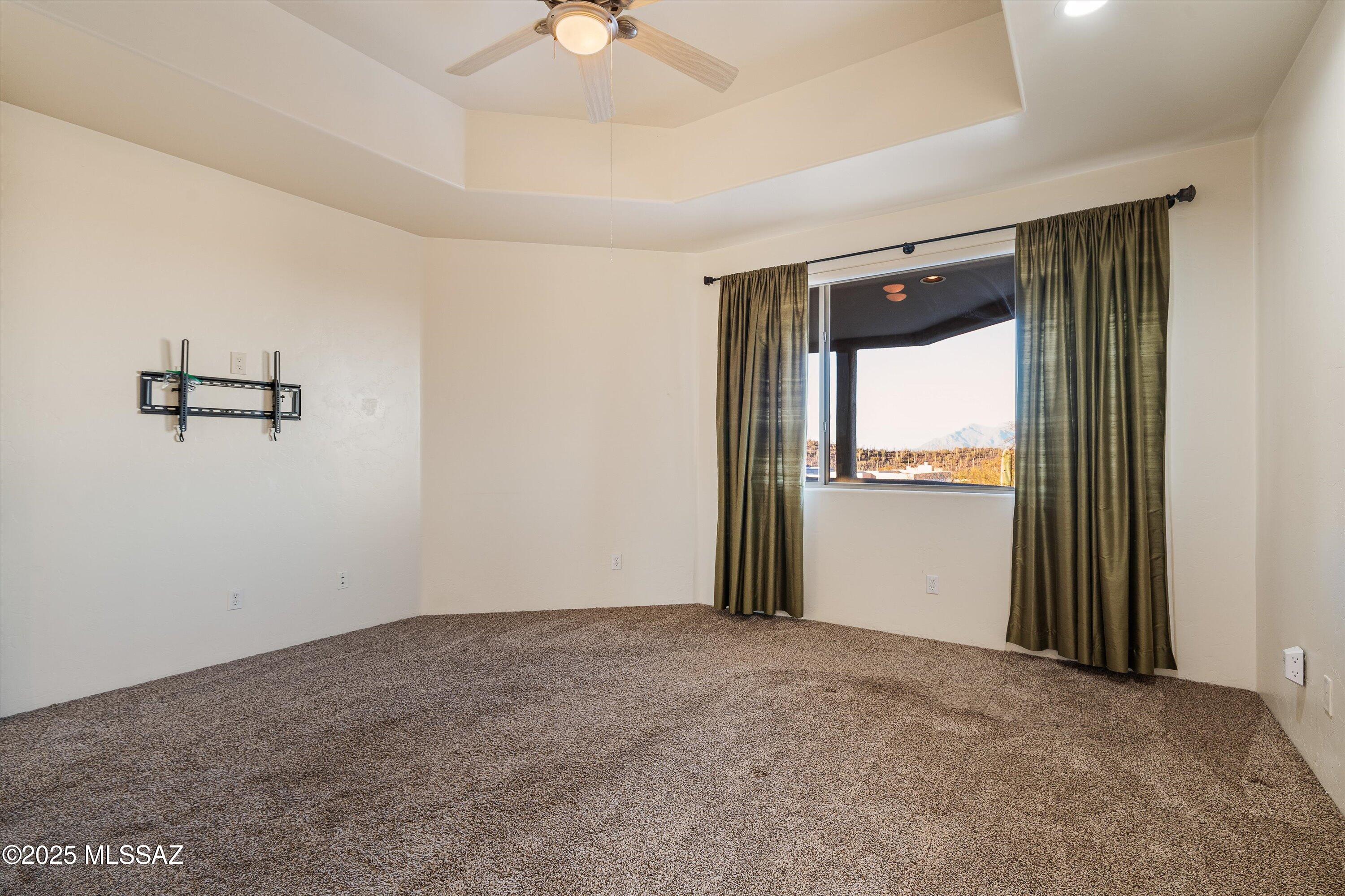 Roadrunner Hills (1-21) - Residential