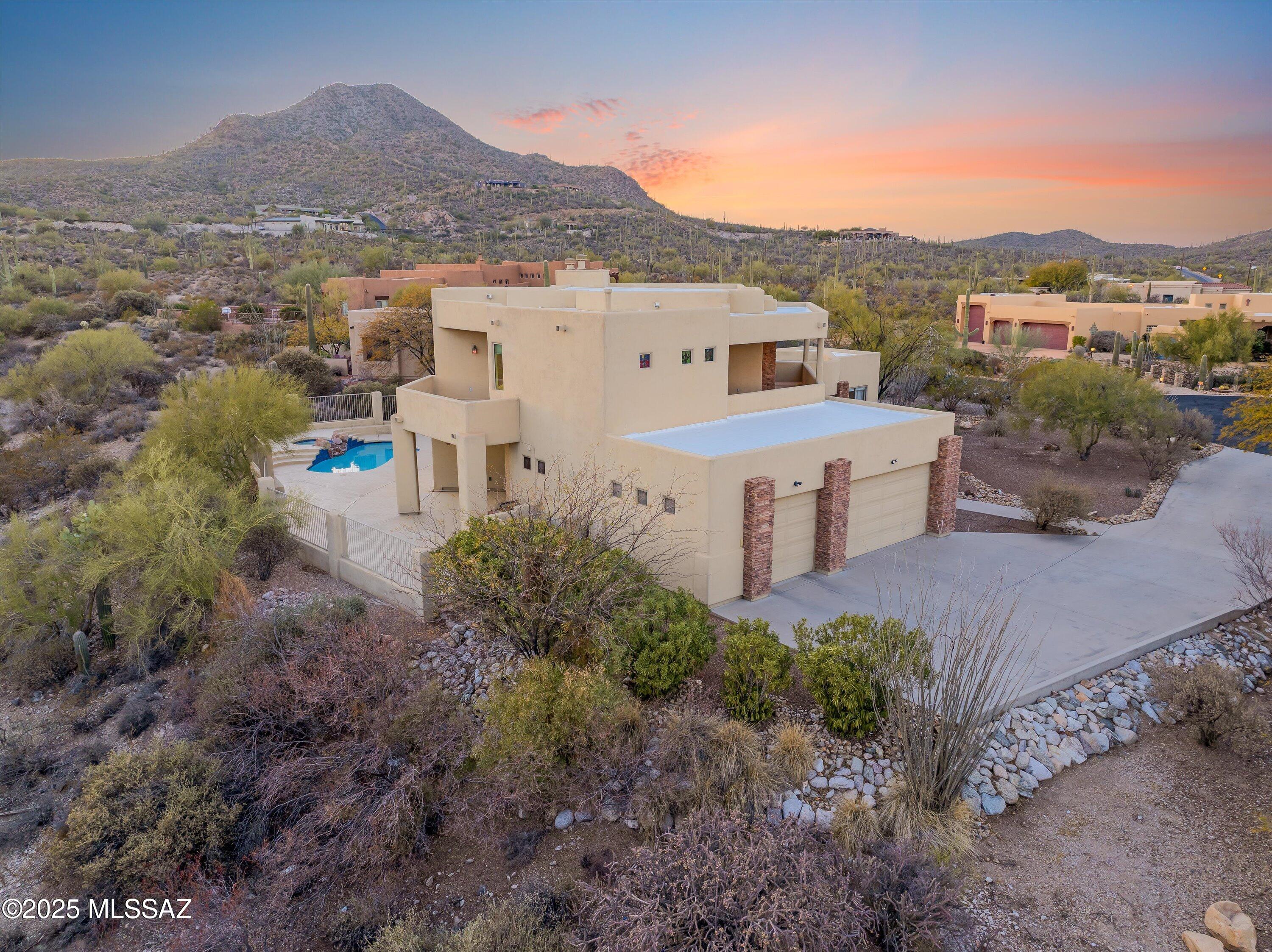 Roadrunner Hills (1-21) - Residential