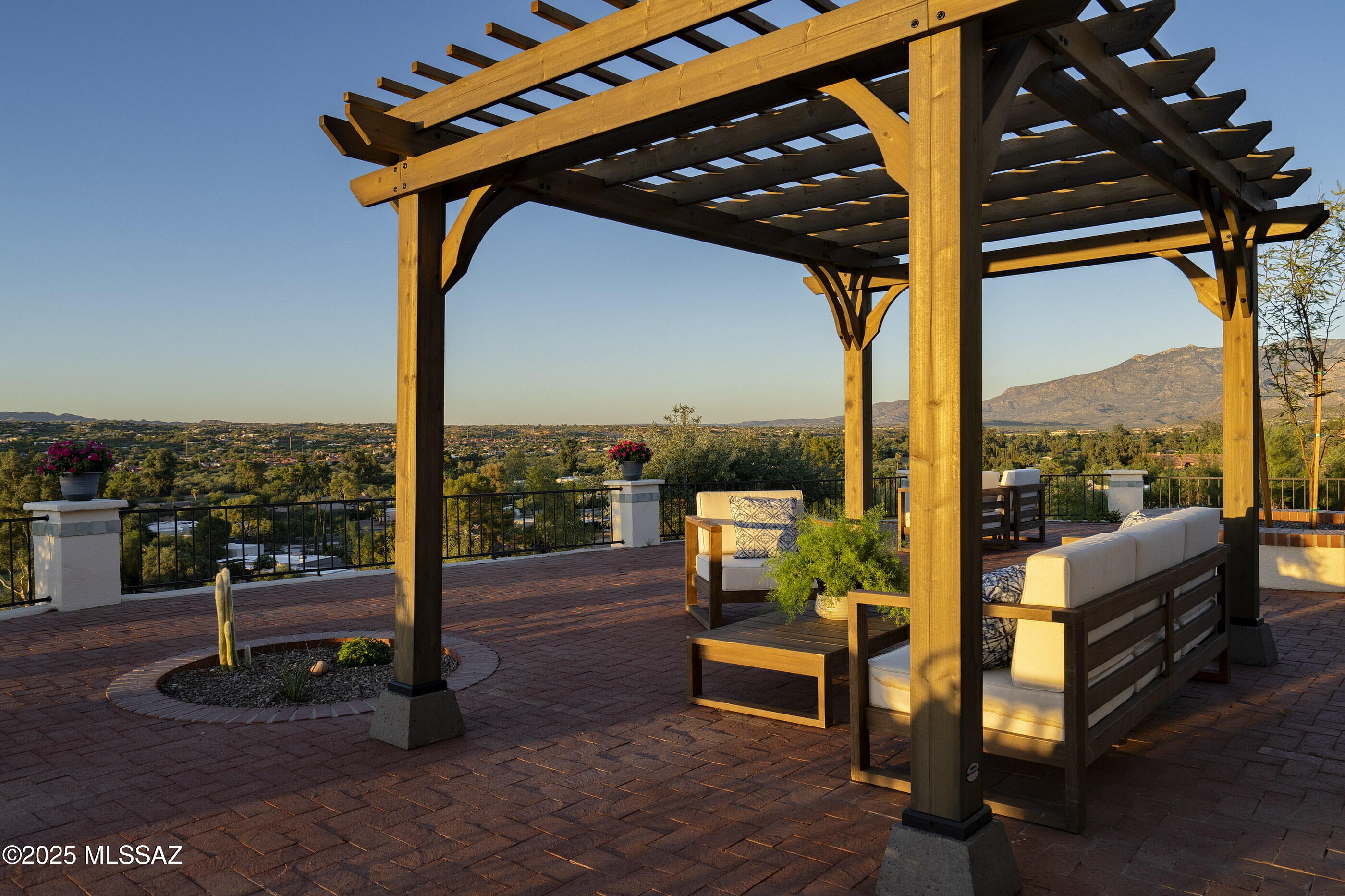 Oro Valley Estates - Residential