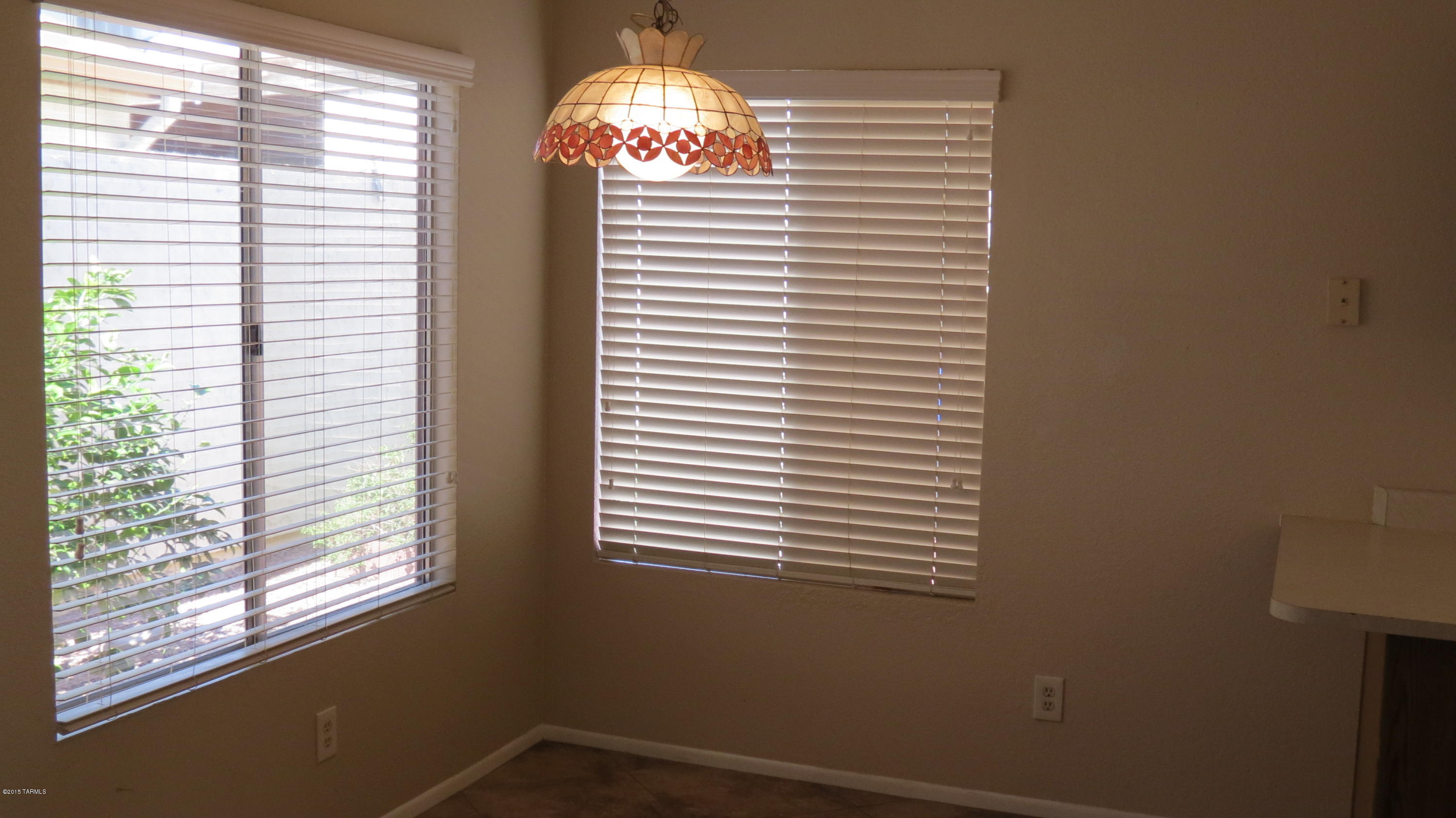 Saddlewood Villas (1-102) - Residential