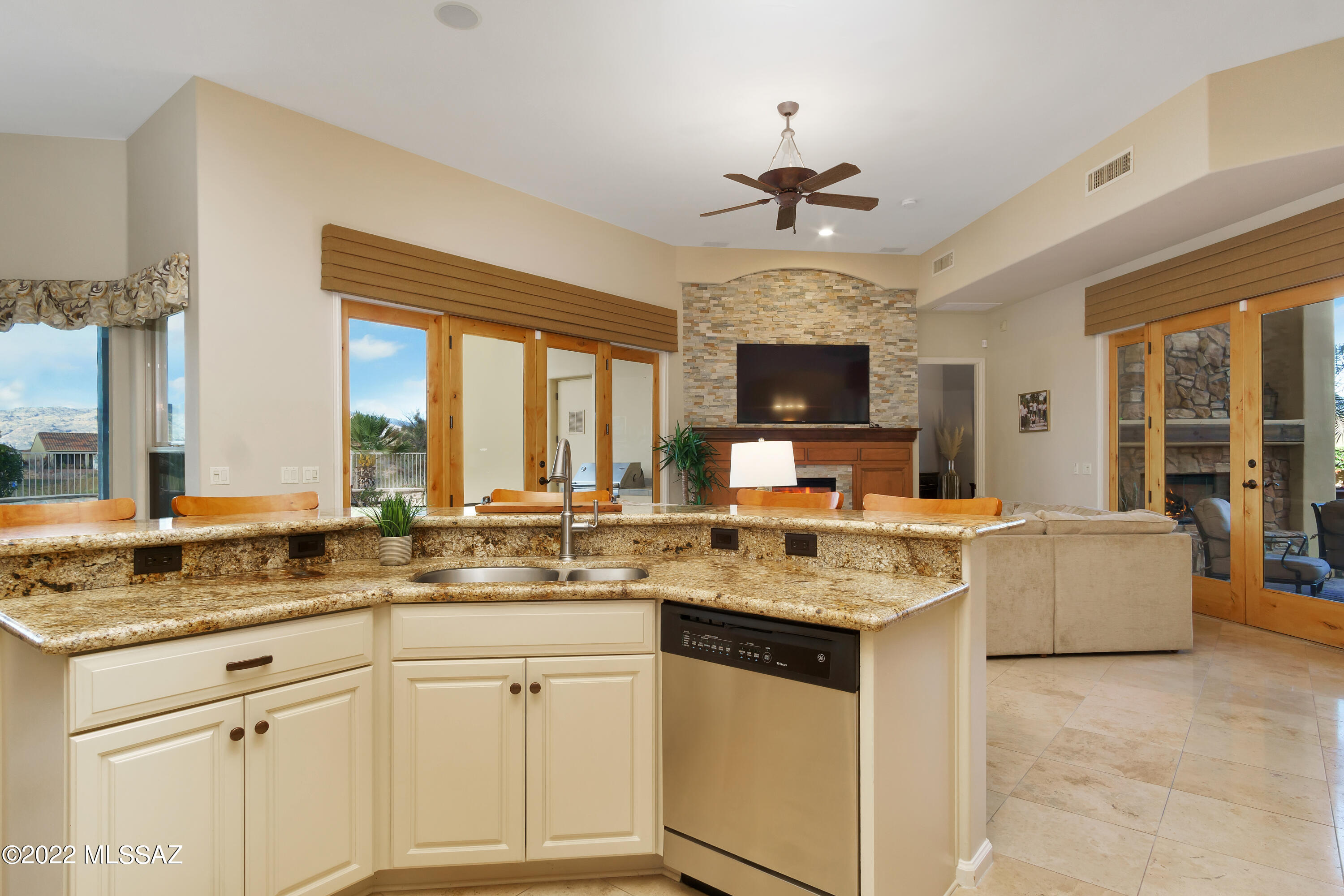 Rancho Del Lago (541-607) - Residential