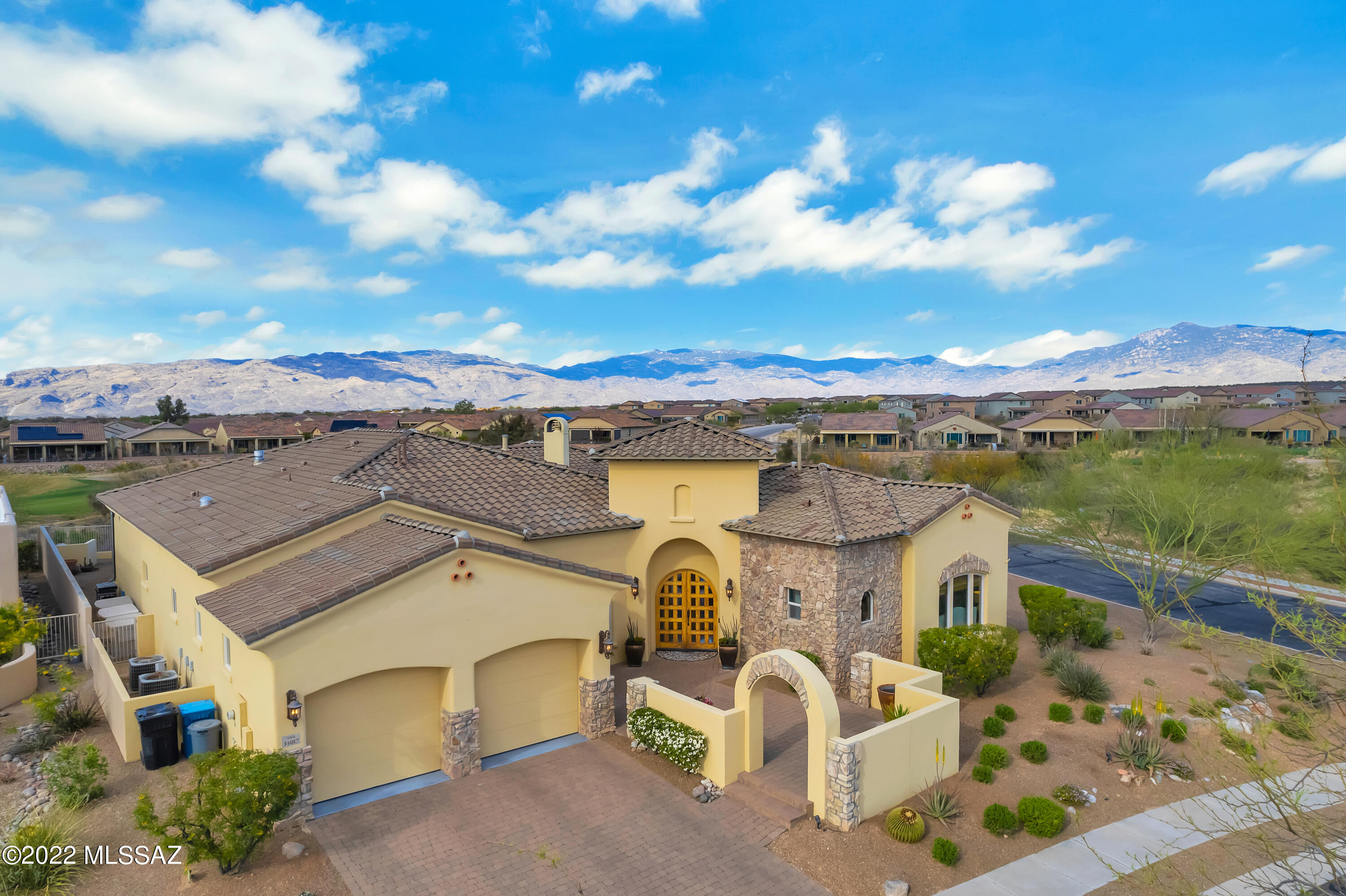 Rancho Del Lago (541-607) - Residential