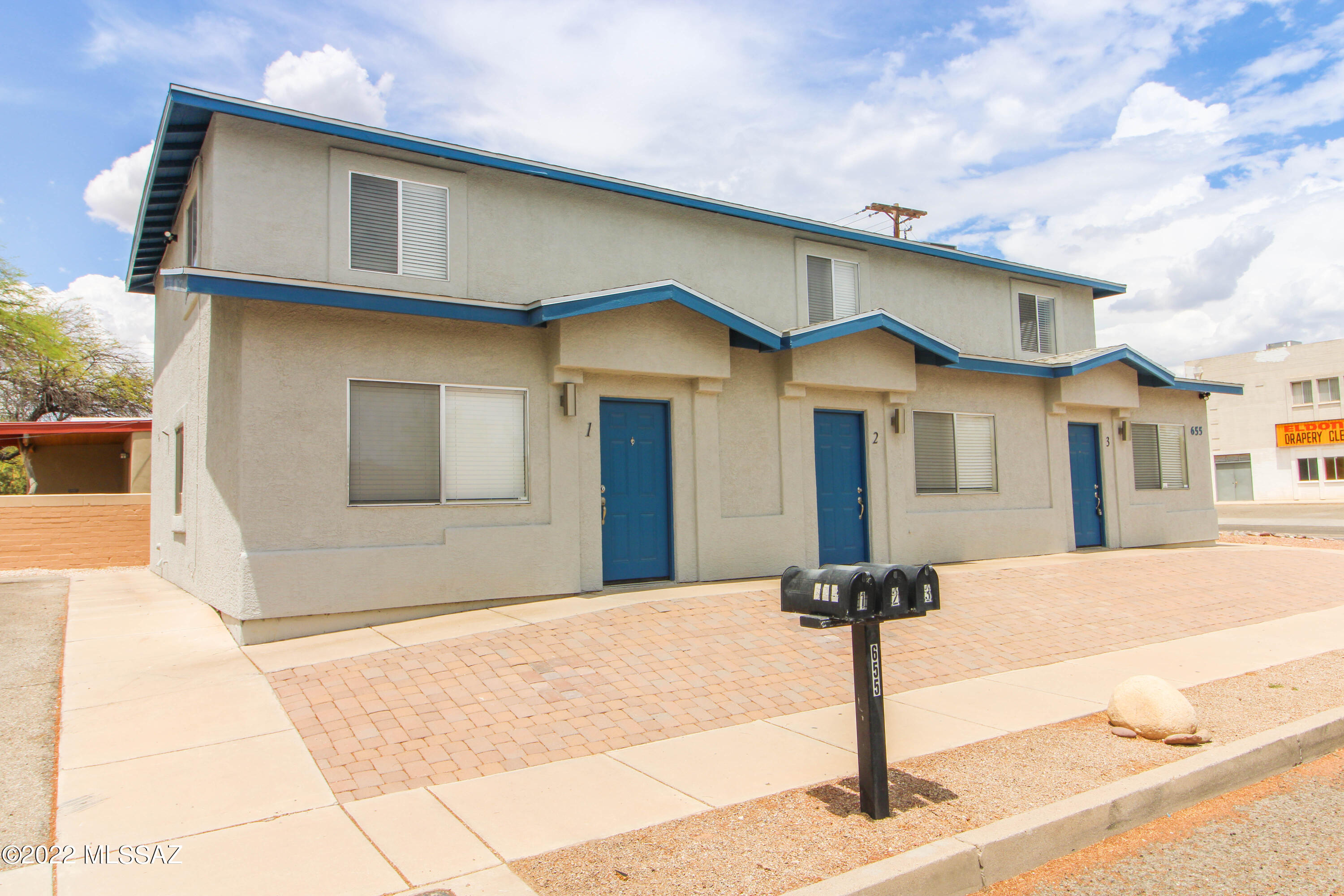 Feldmans Add - Residential Lease