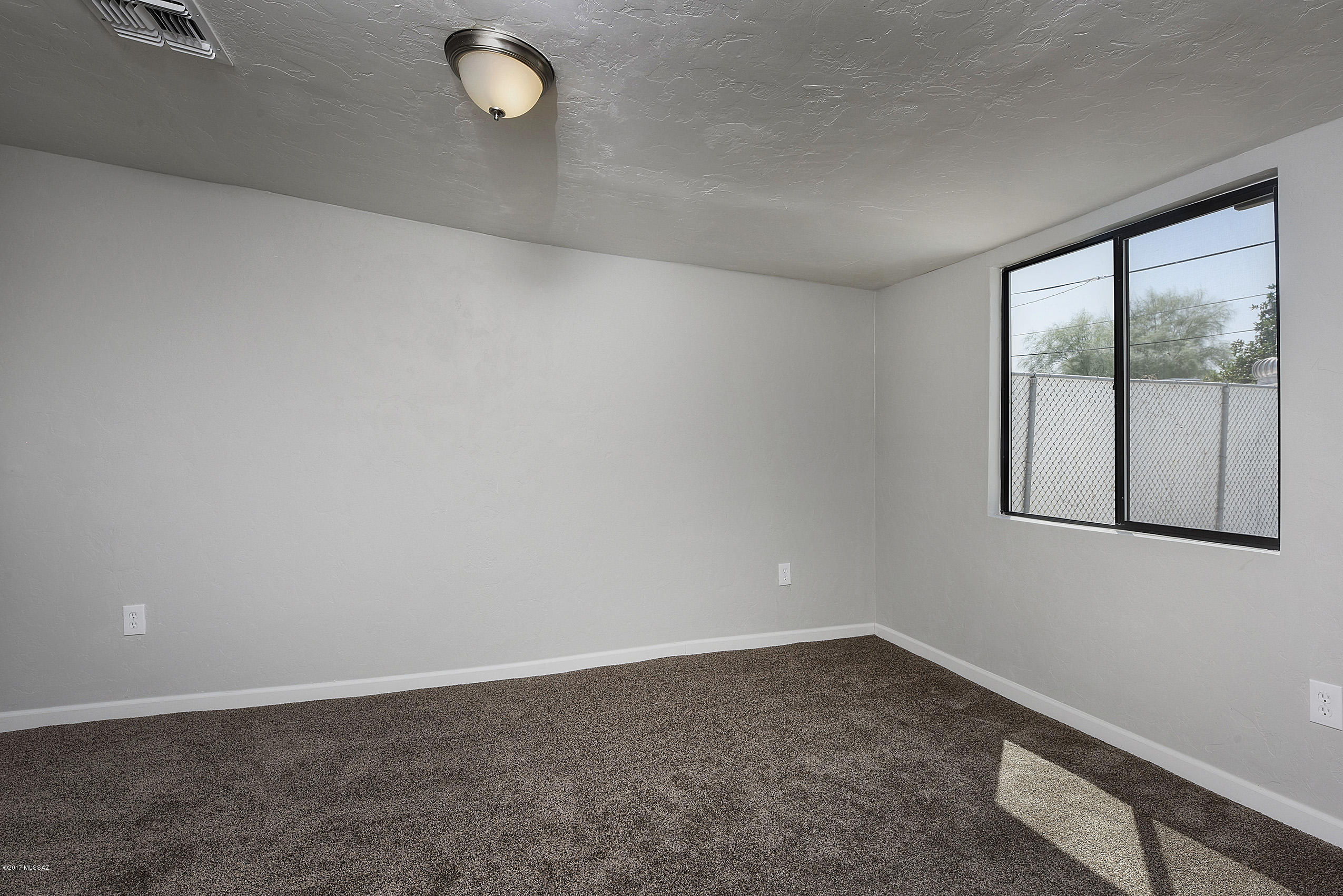 Park El Monte - Residential