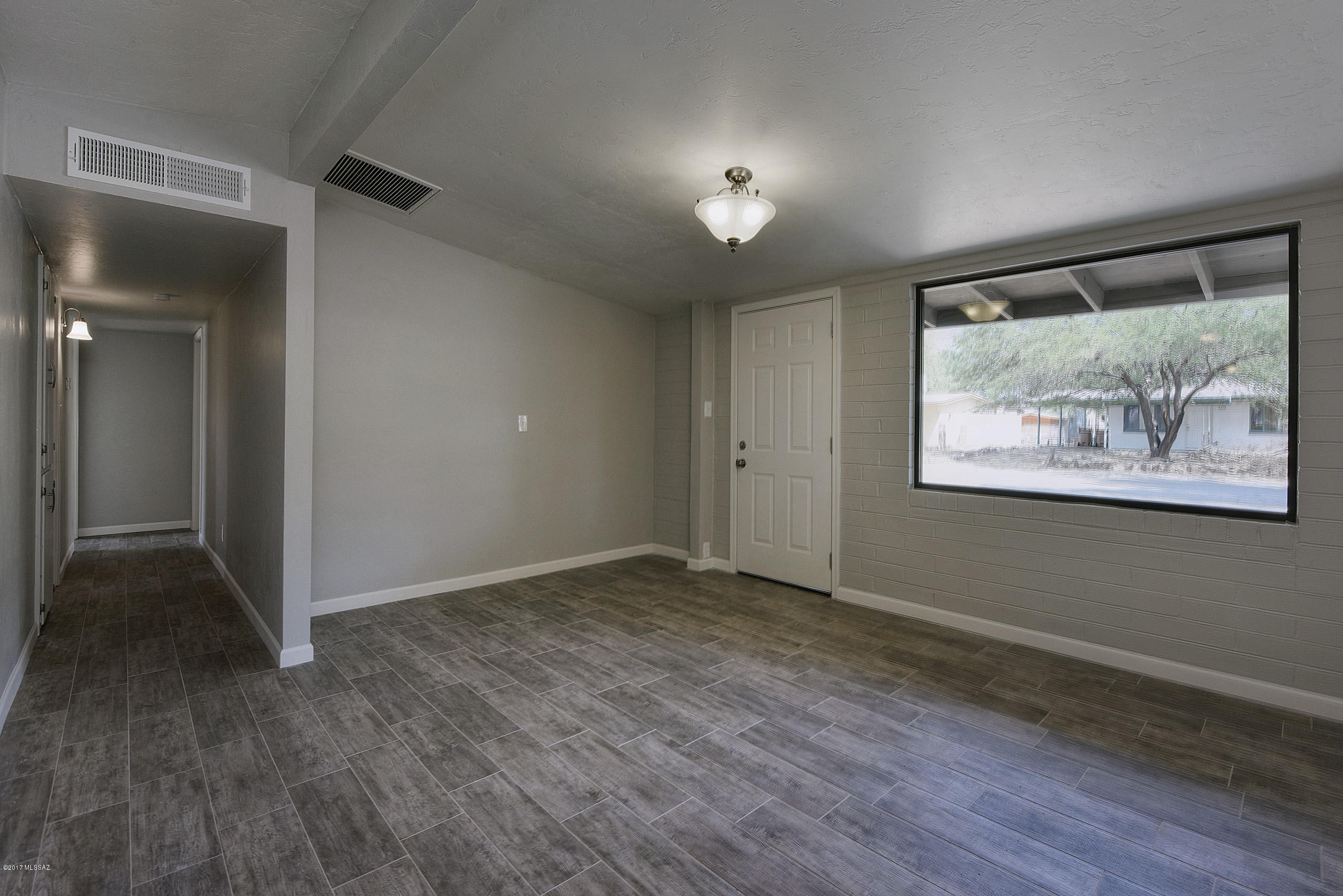 Park El Monte - Residential