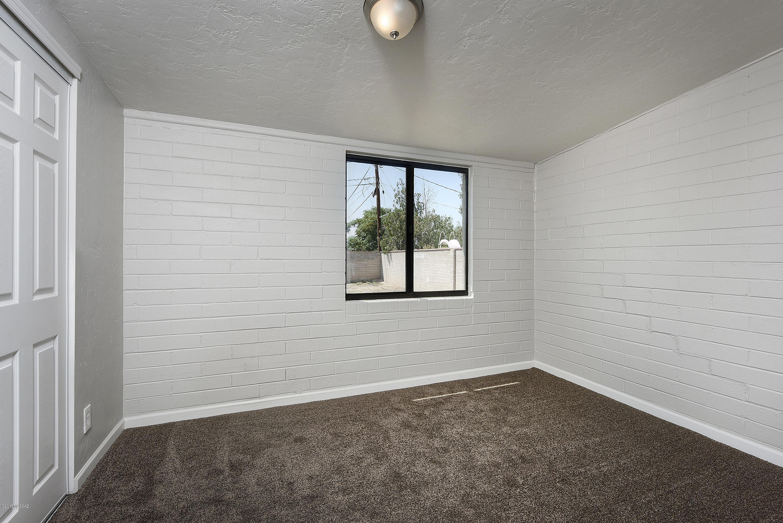 Park El Monte - Residential