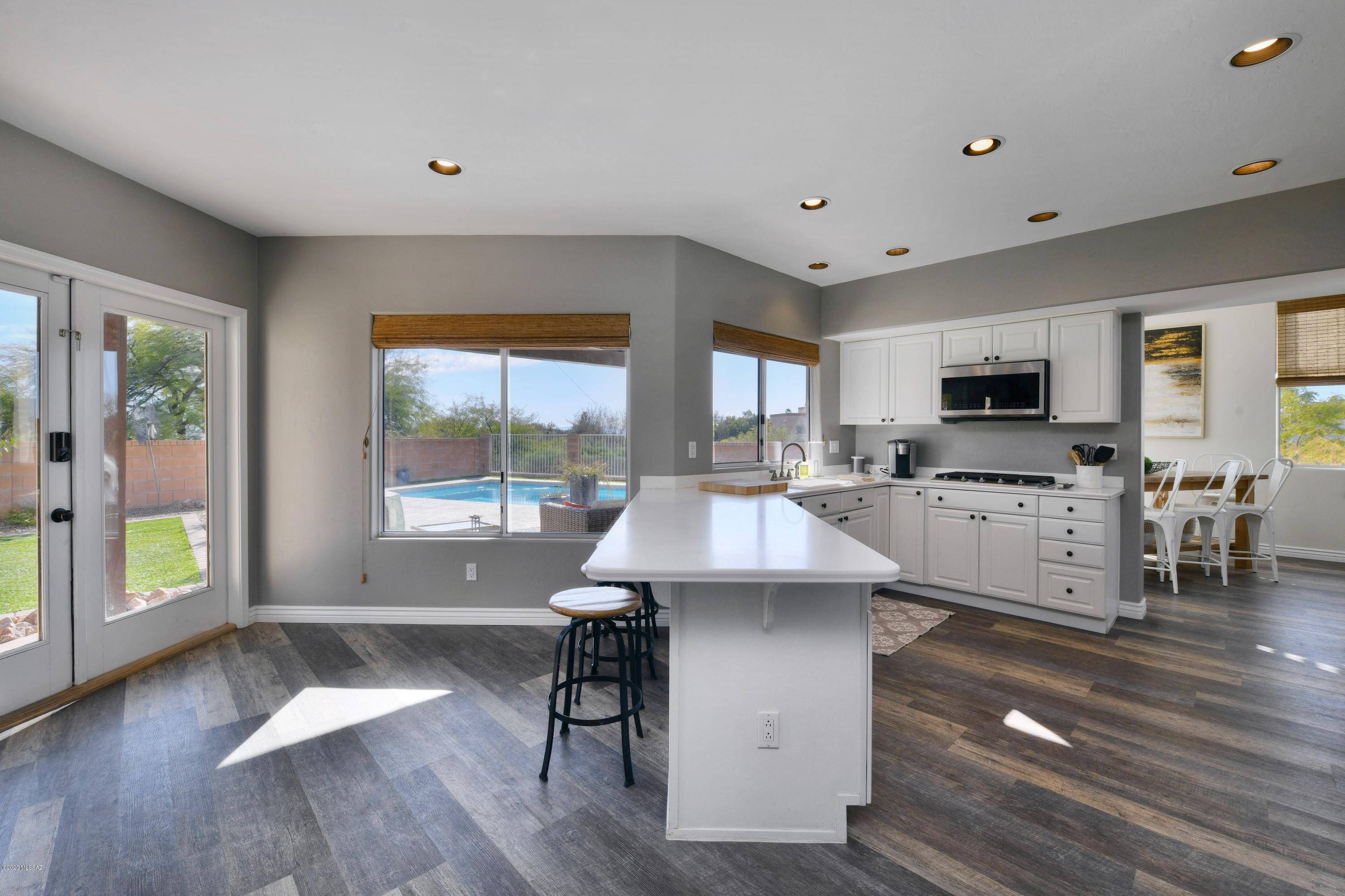 Promontory (1-42) - Residential