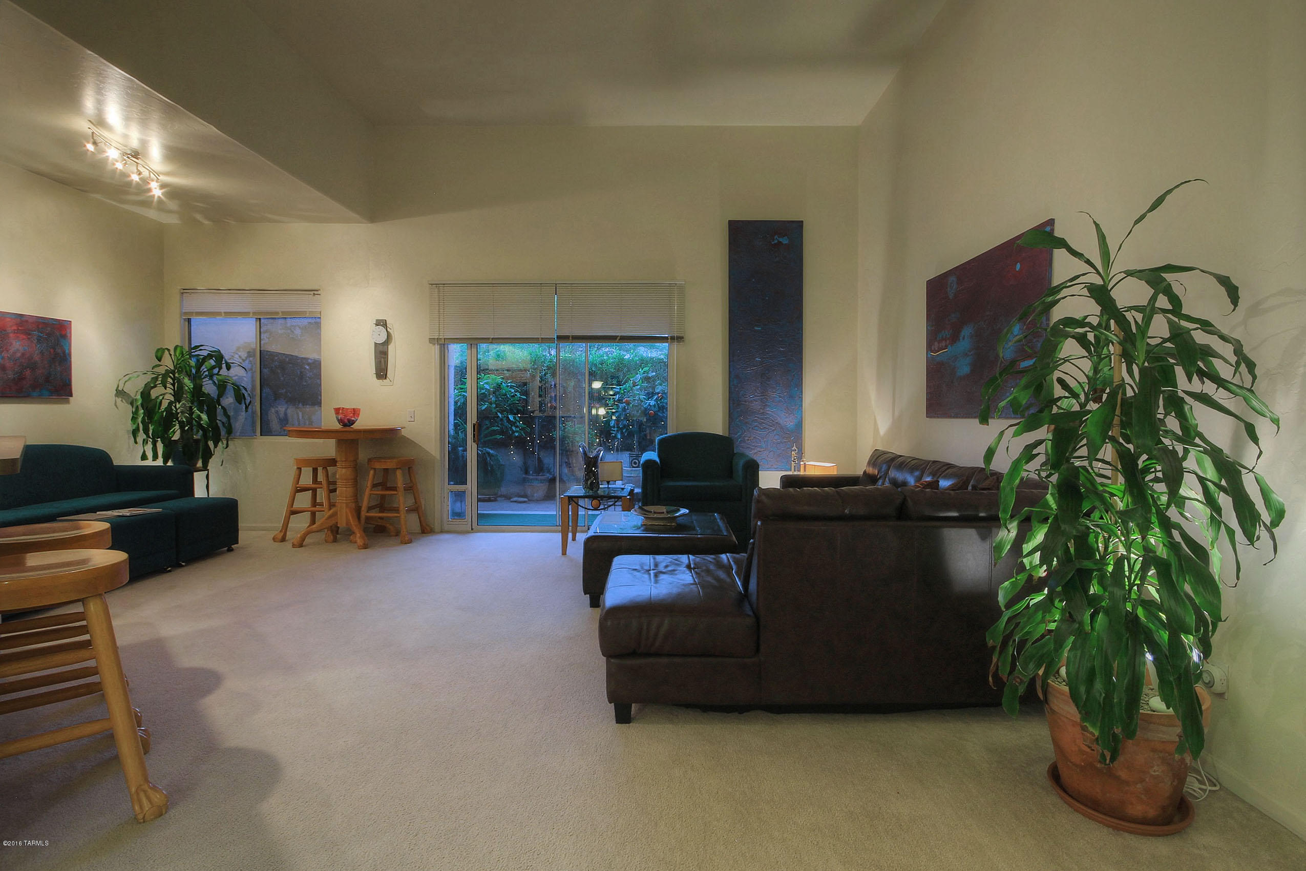 Carmel Pointe (1-104) - Residential