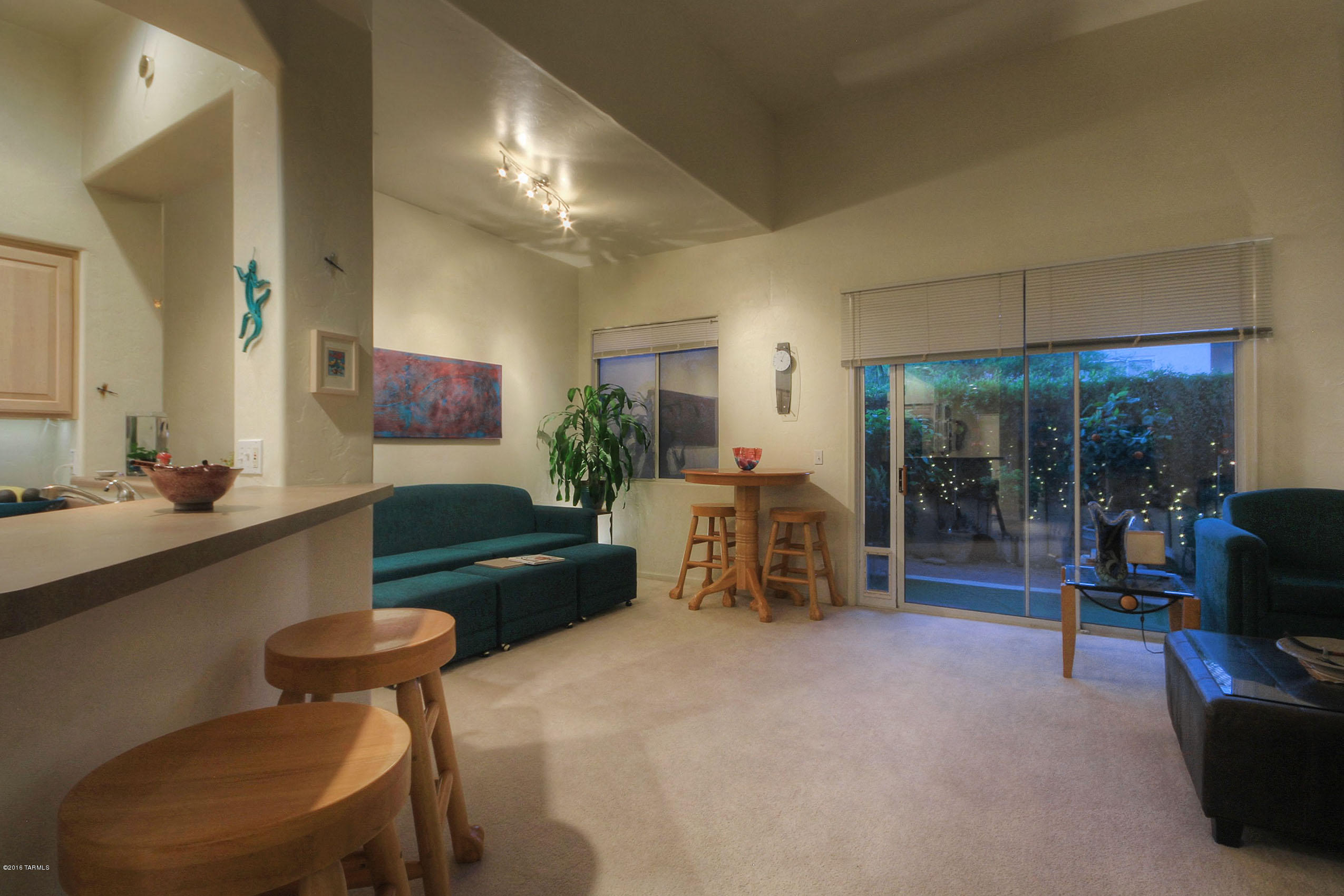 Carmel Pointe (1-104) - Residential