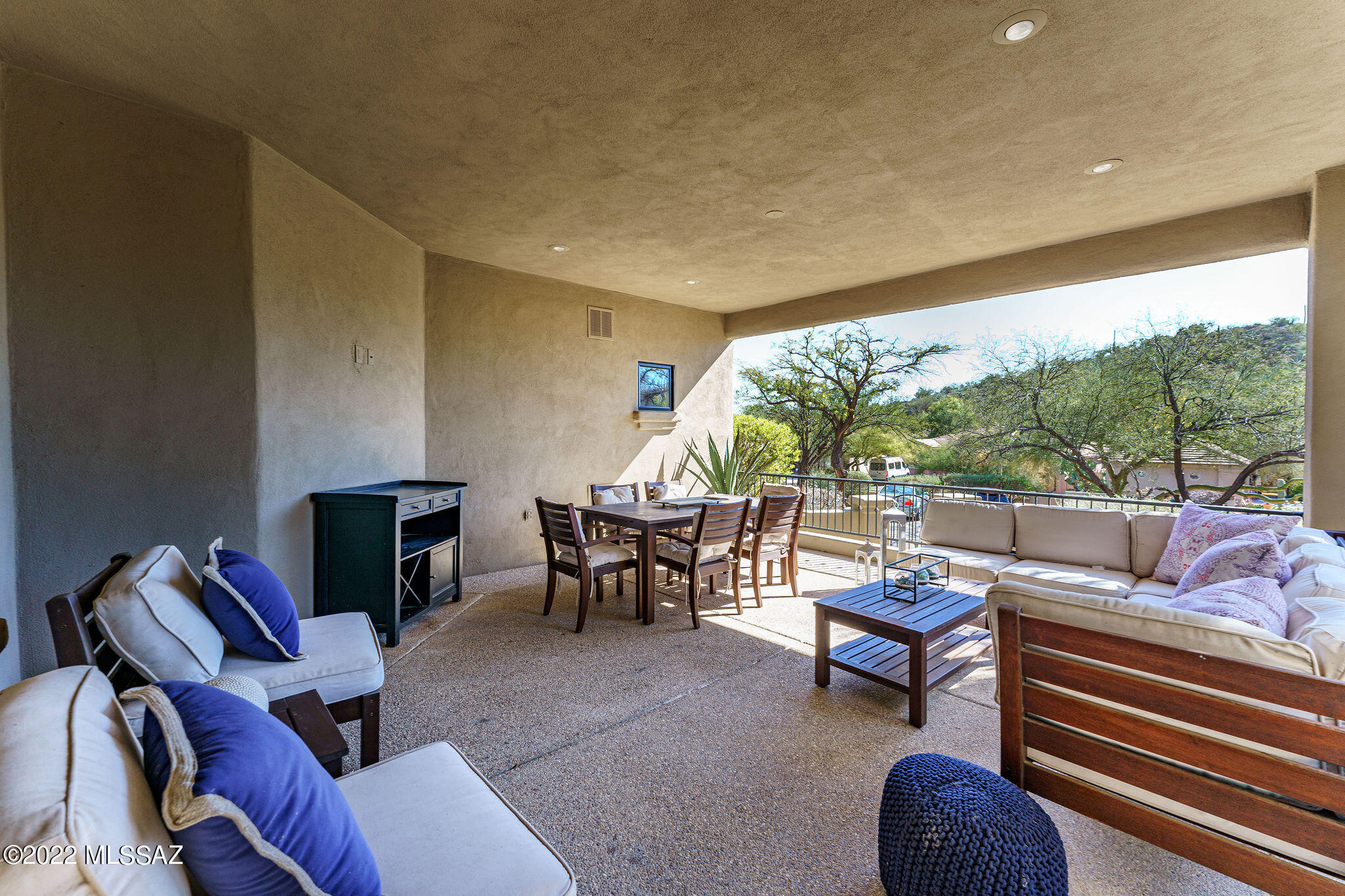 Finisterra III (303-308) - Residential