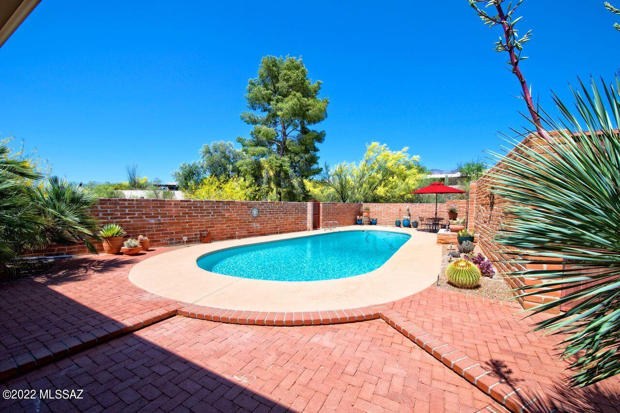 Catalina Foothills Estates NO. 7 - Residential