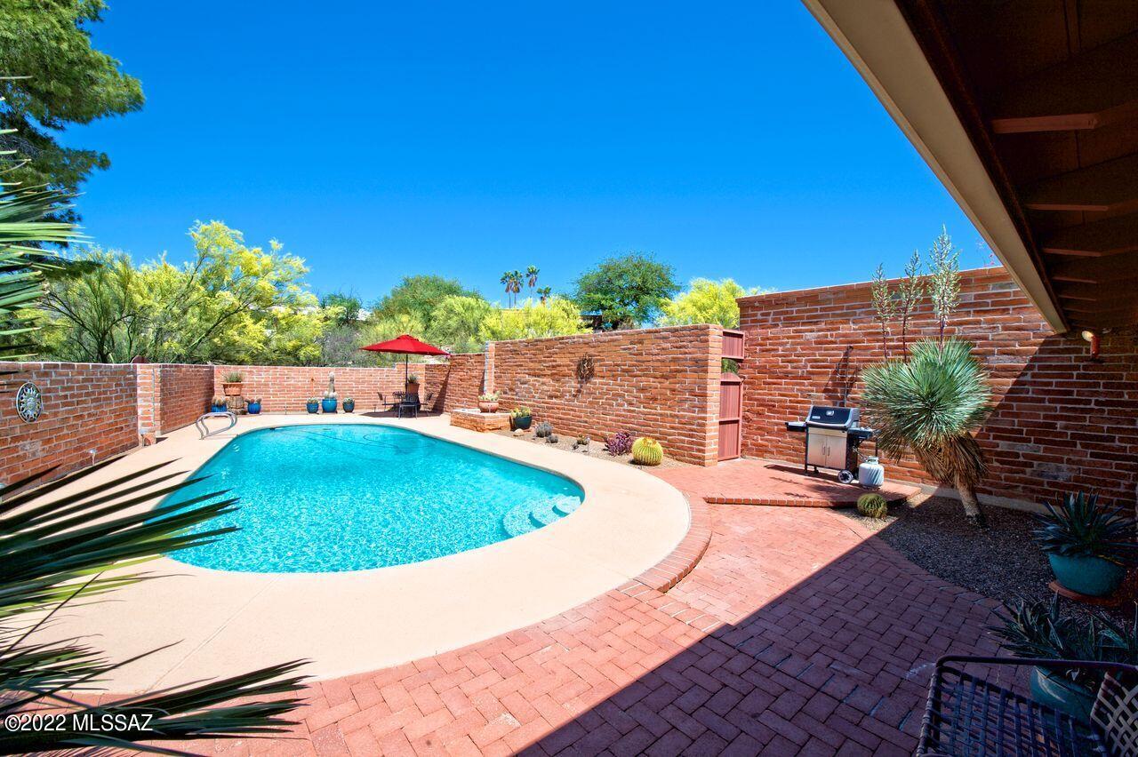 Catalina Foothills Estates NO. 7 - Residential