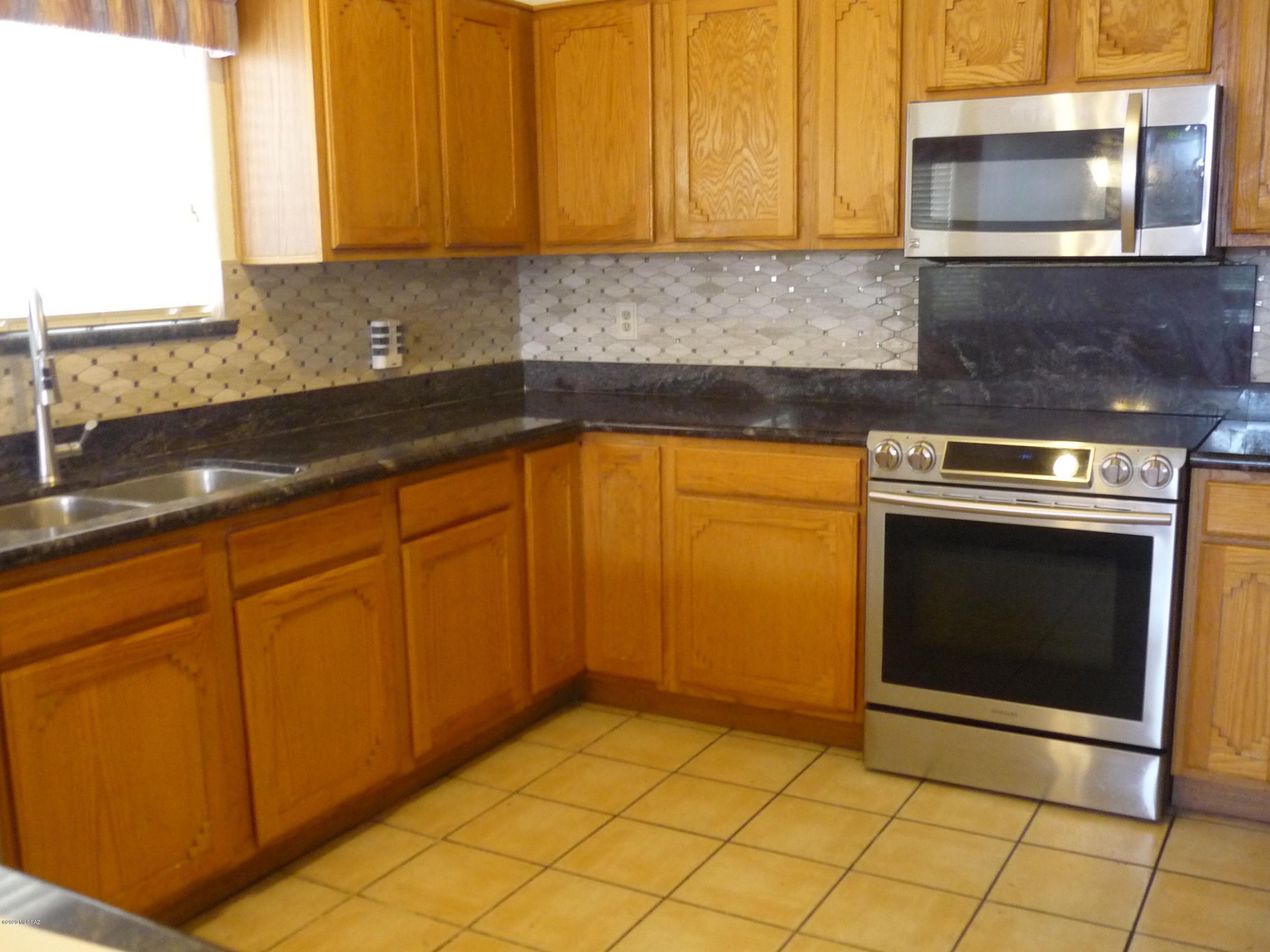 Pima Ridge (1-62) - Residential Lease