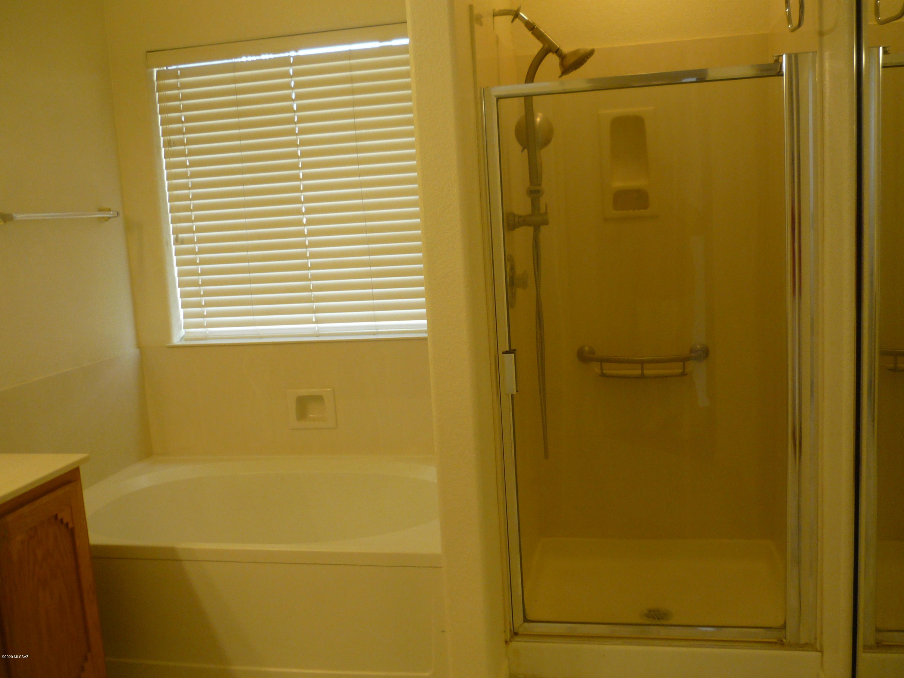 Pima Ridge (1-62) - Residential Lease