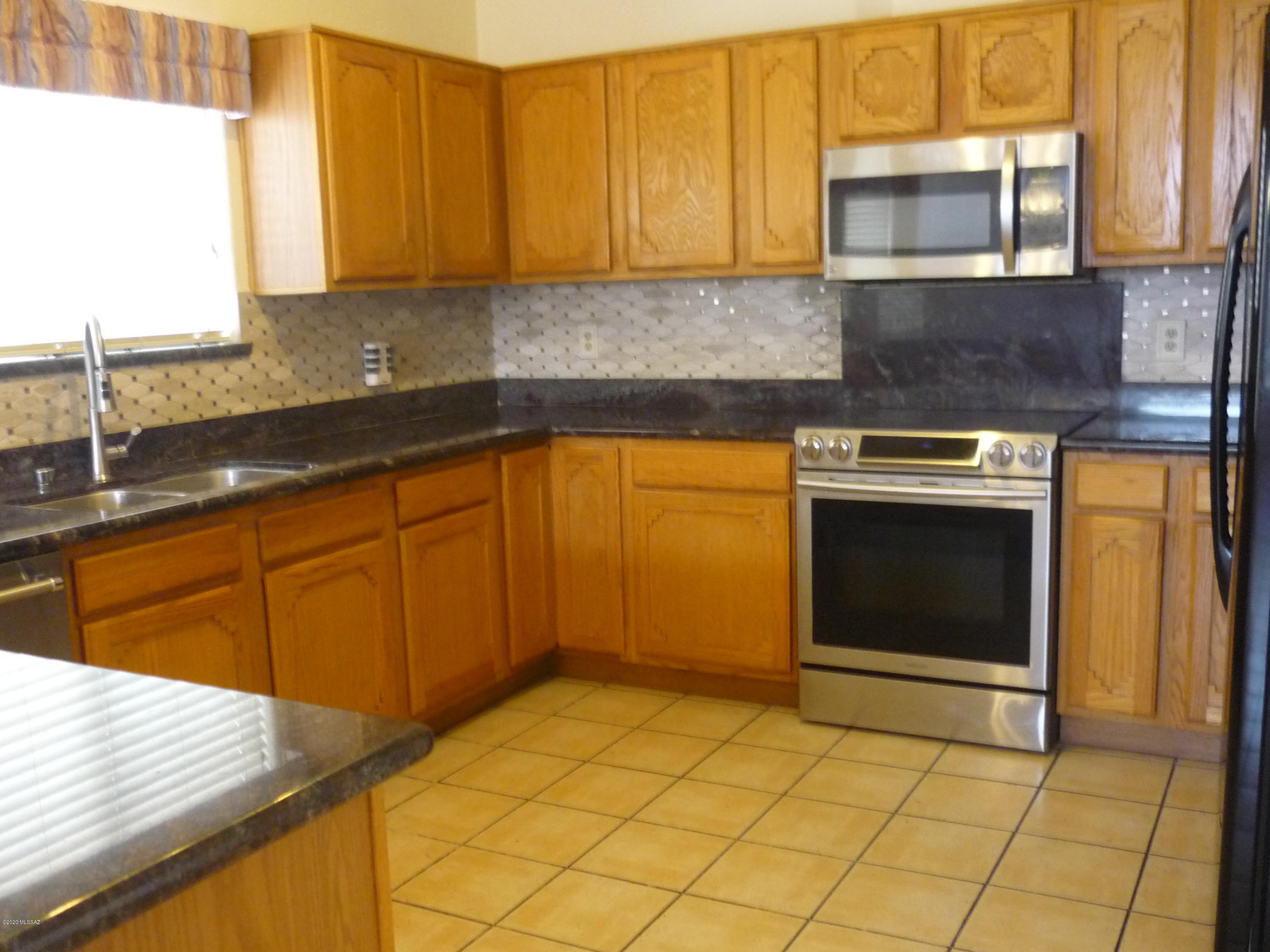 Pima Ridge (1-62) - Residential Lease