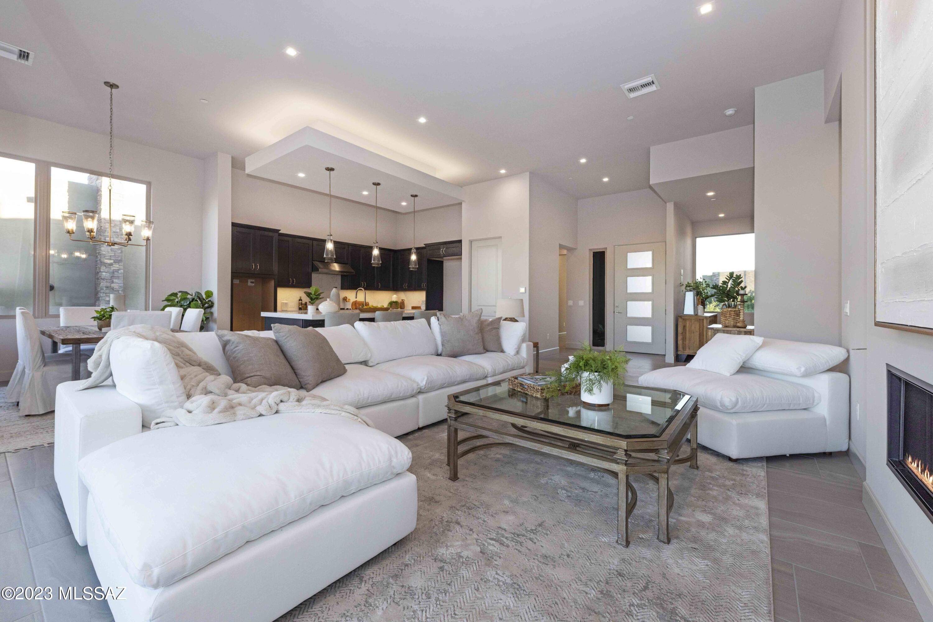 The Enclave At Stone Canyon V - Residential