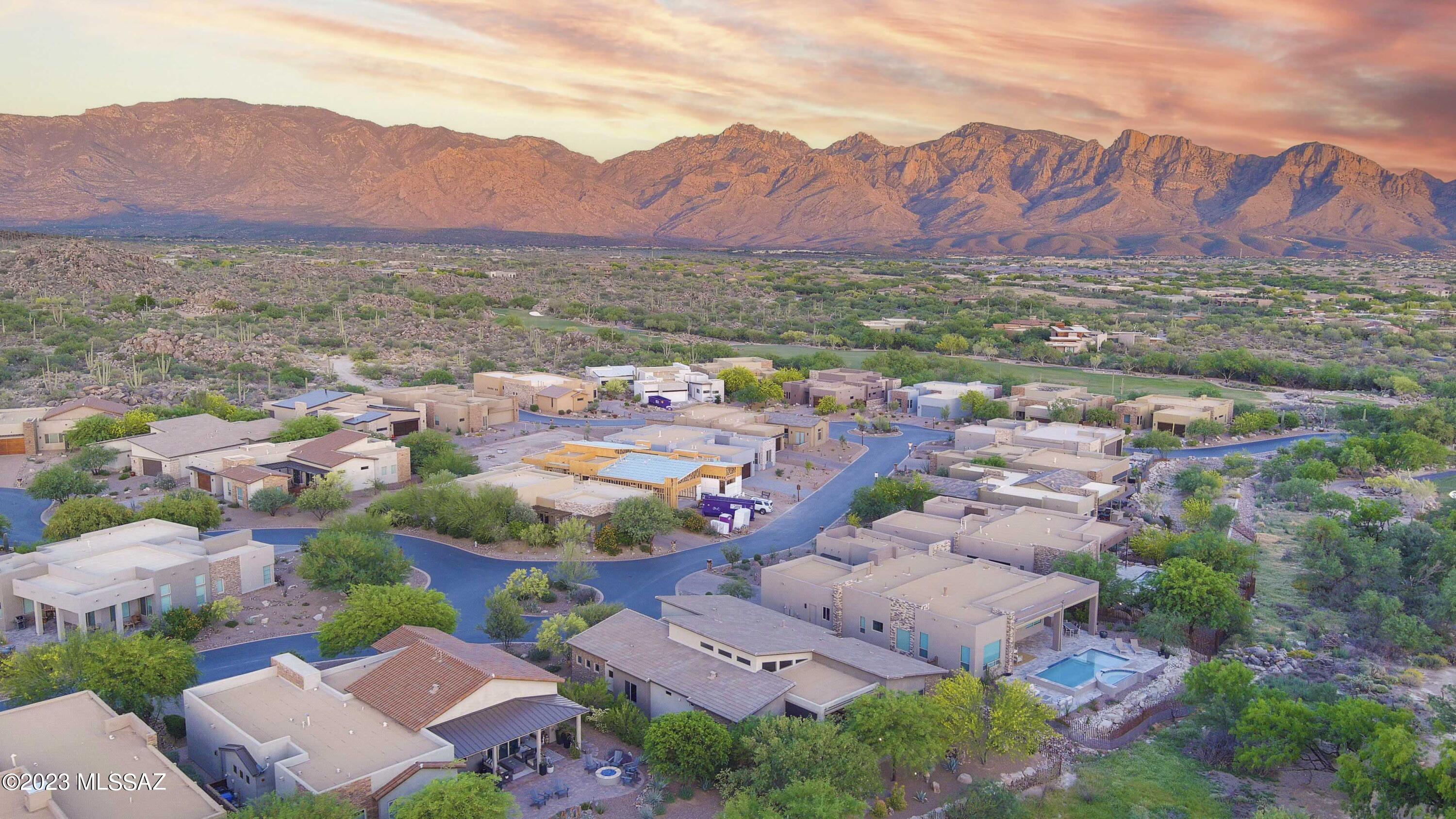The Enclave At Stone Canyon V - Residential