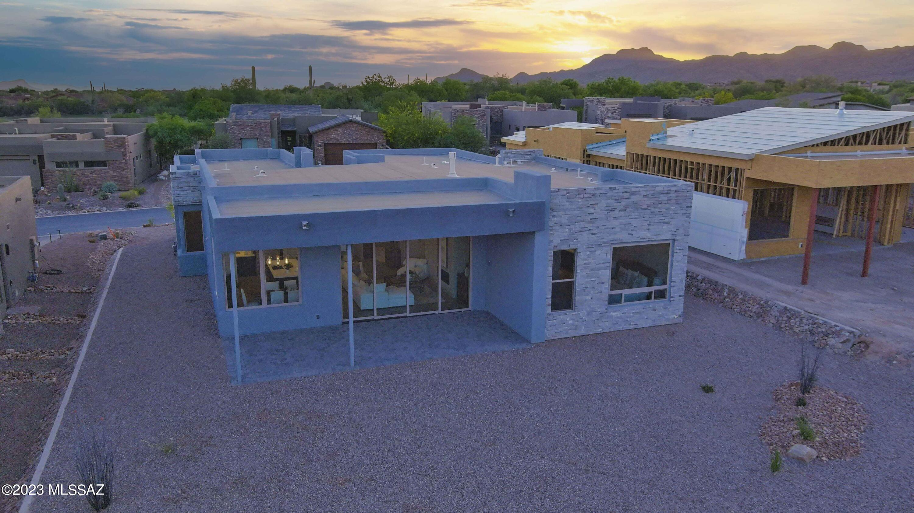 The Enclave At Stone Canyon V - Residential