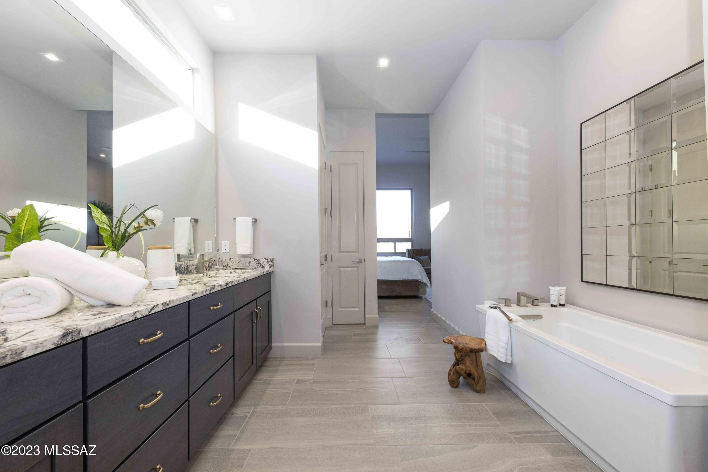 The Enclave At Stone Canyon V - Residential