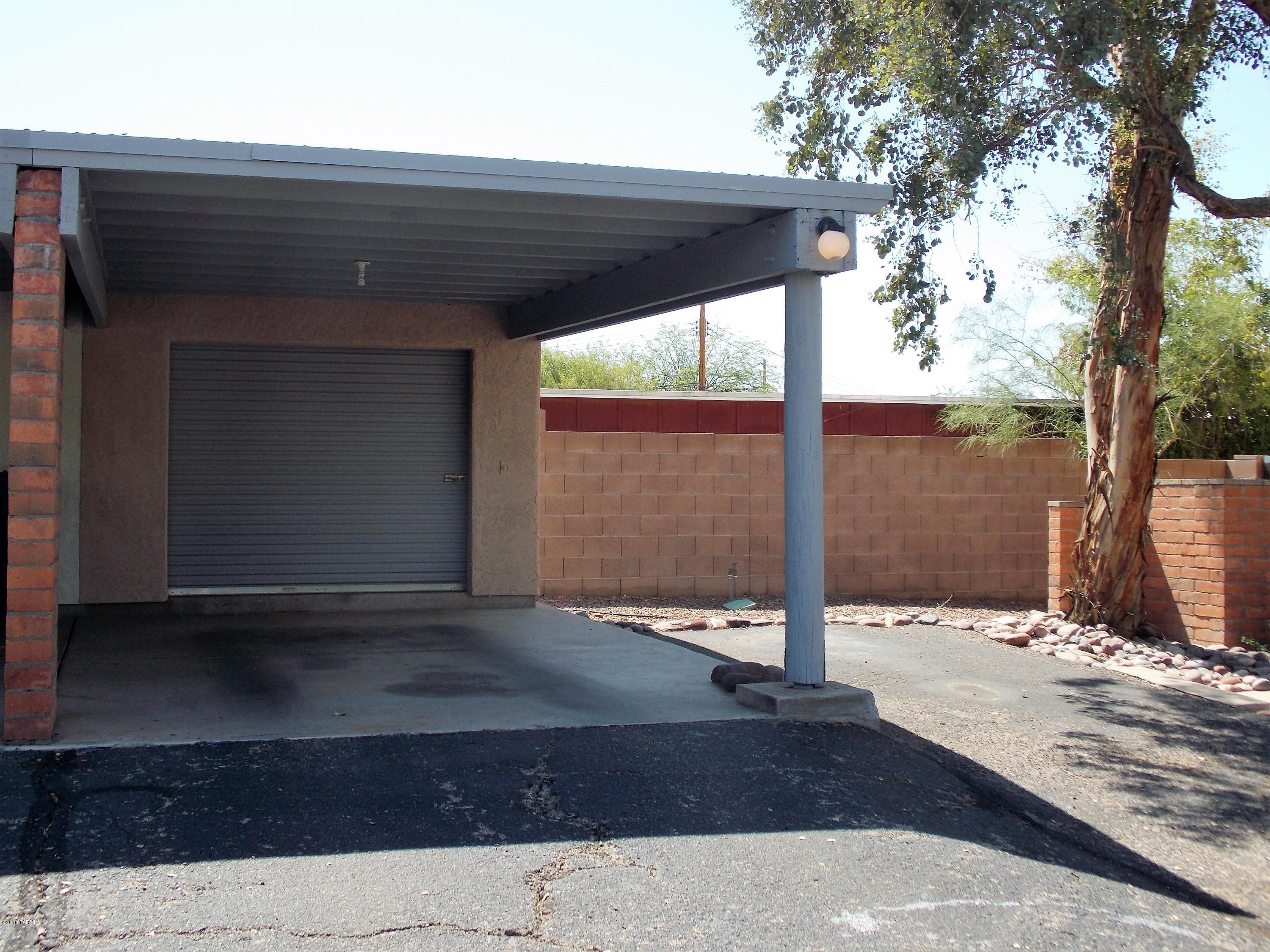 Adelaide Square (1-9) - Residential