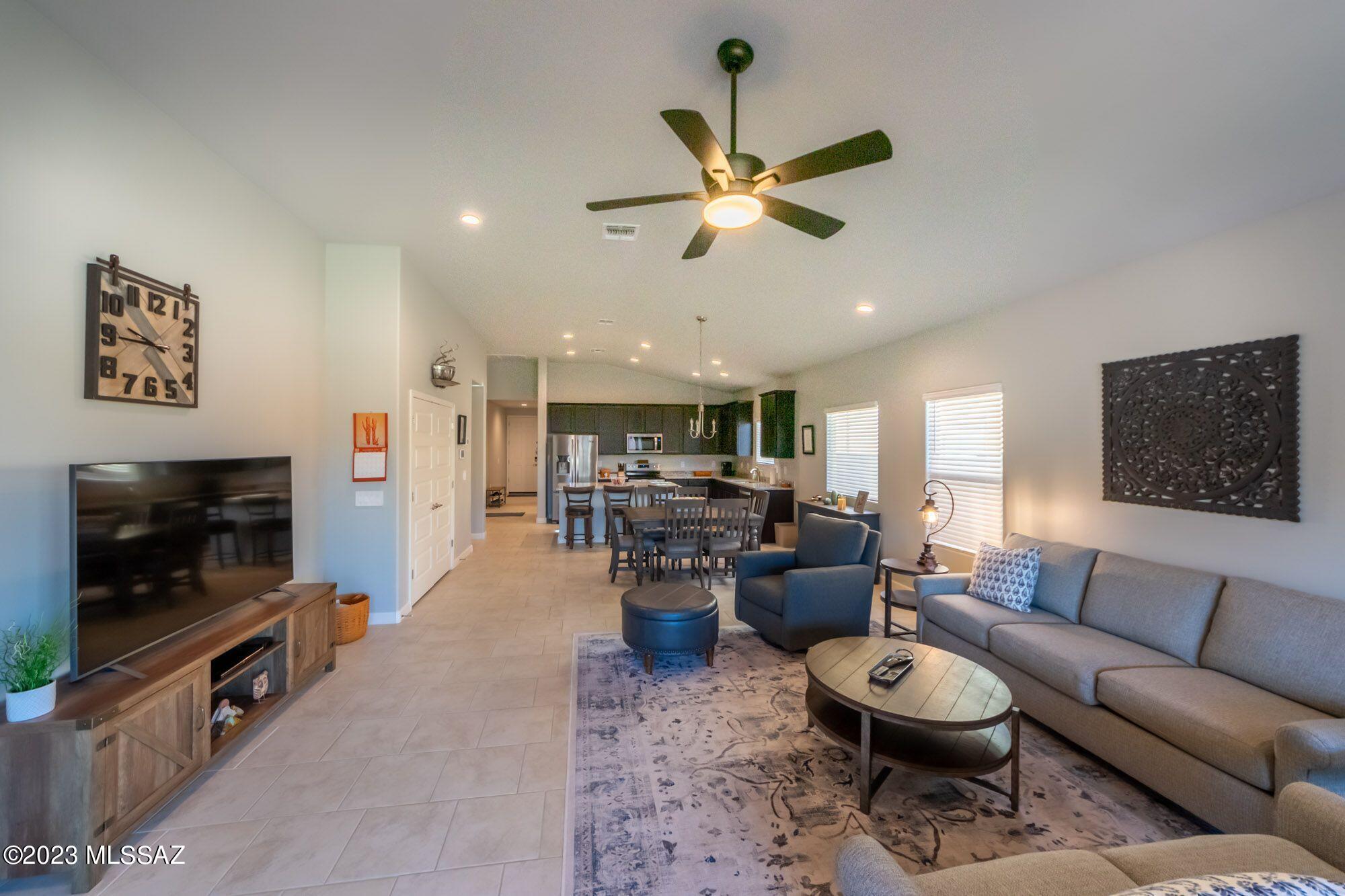 Saguaro Bloom 7A - Residential