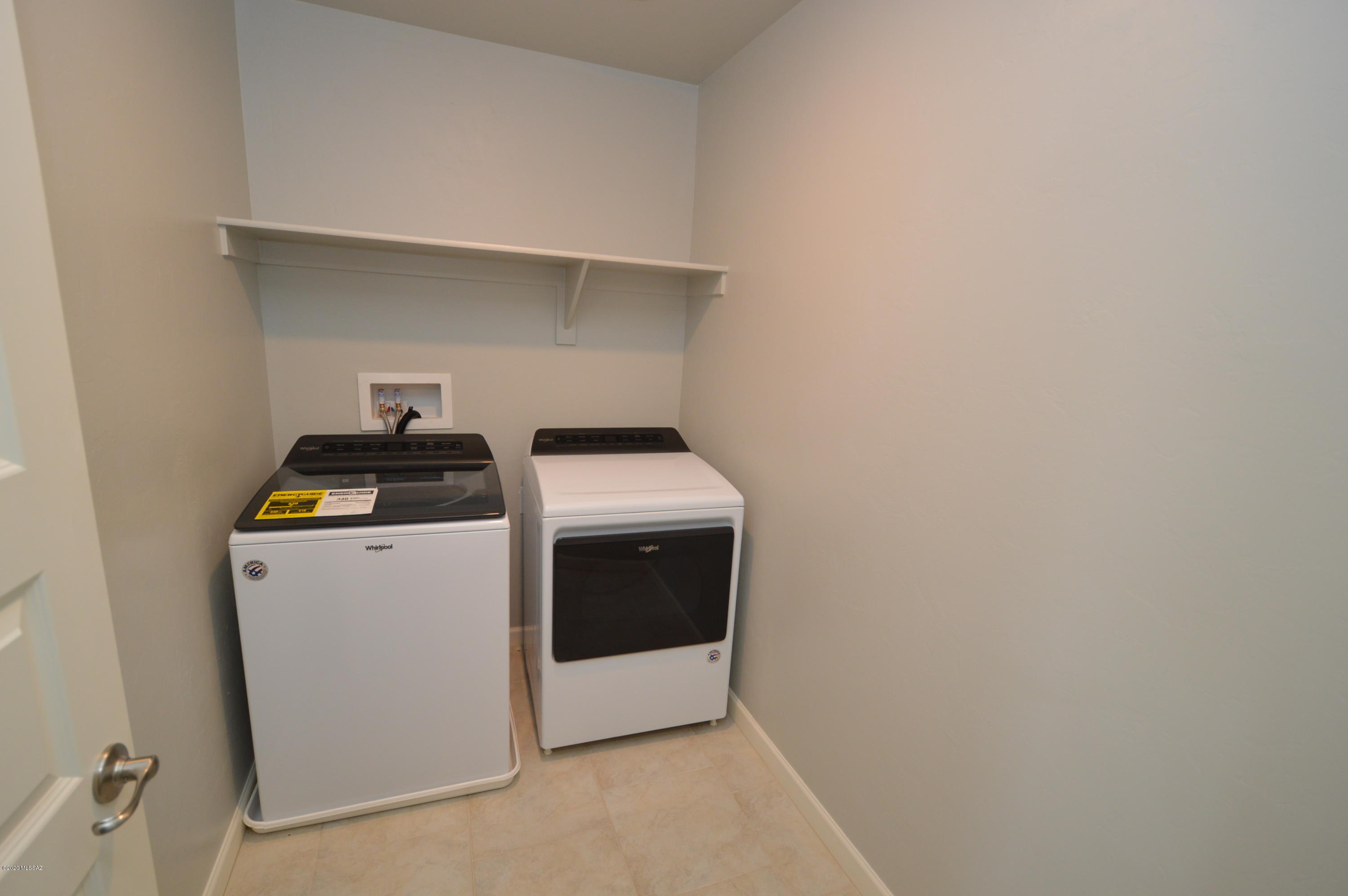 Silverbell Crossings SQ20131720884 - Residential Lease