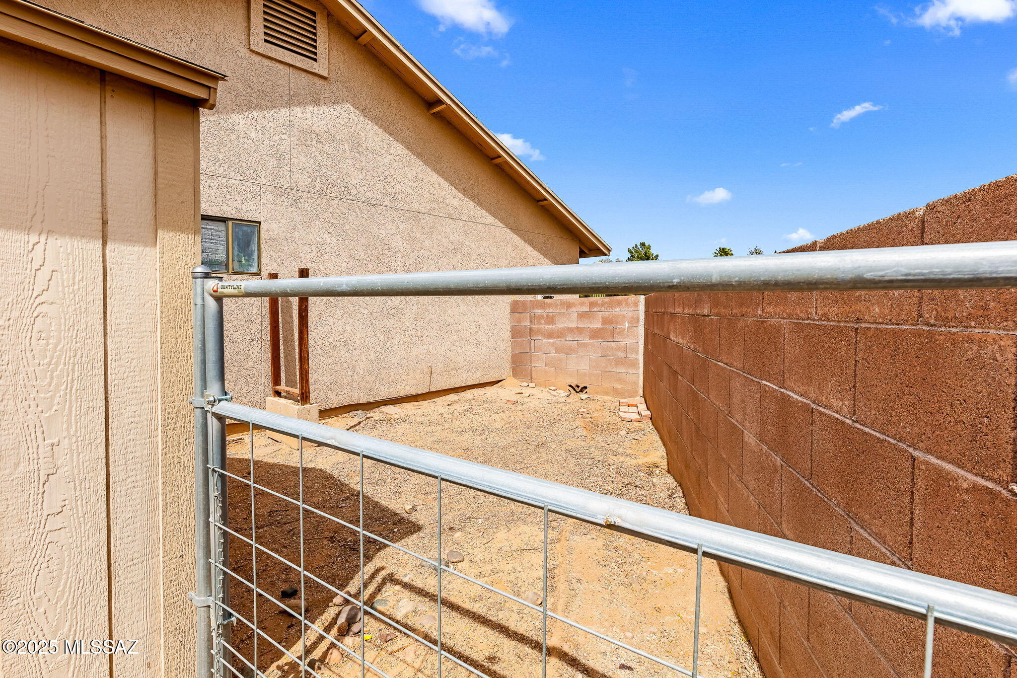 Linda Vista Terrace(1-102) - Residential