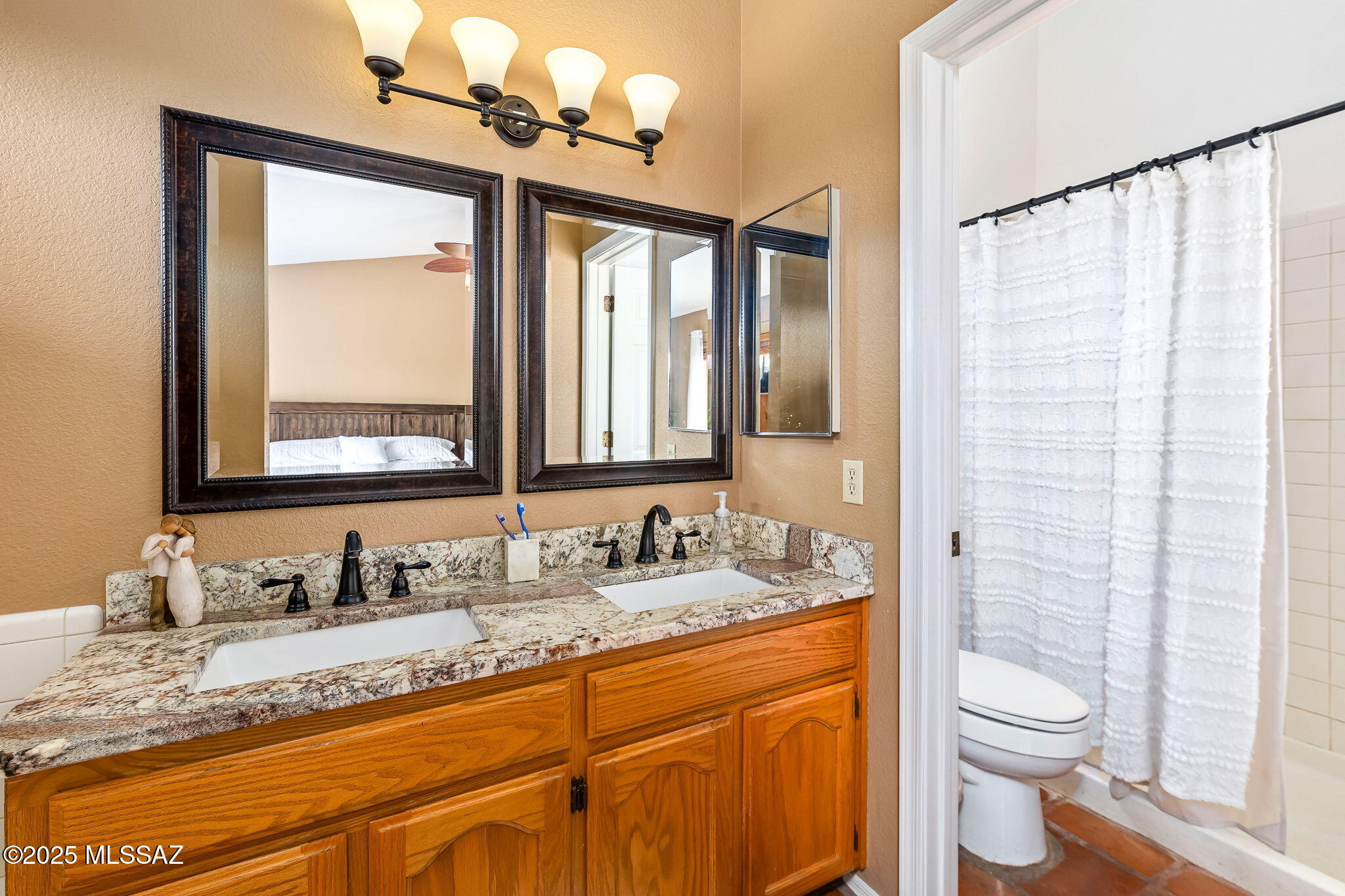 Linda Vista Terrace(1-102) - Residential