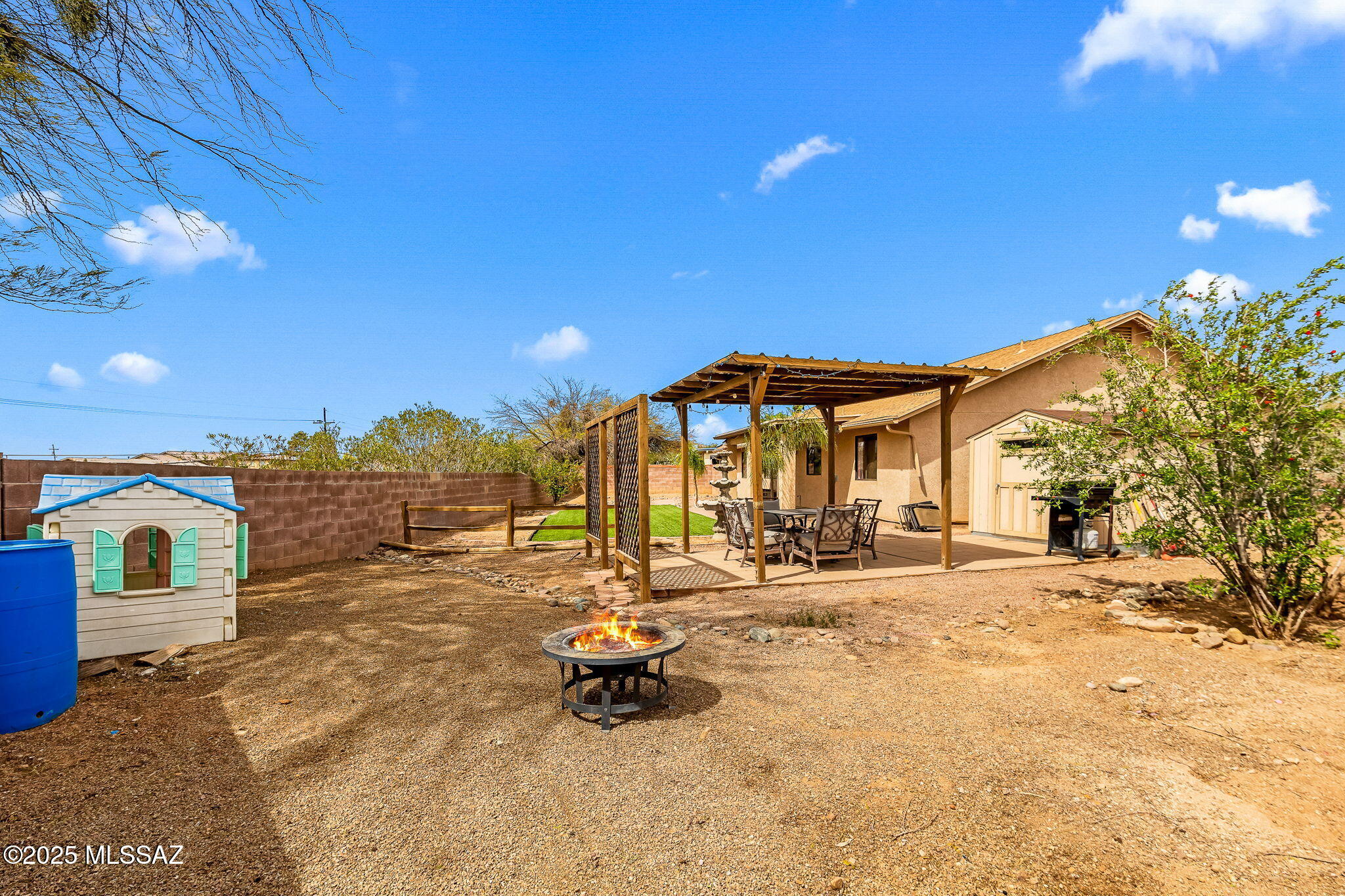 Linda Vista Terrace(1-102) - Residential