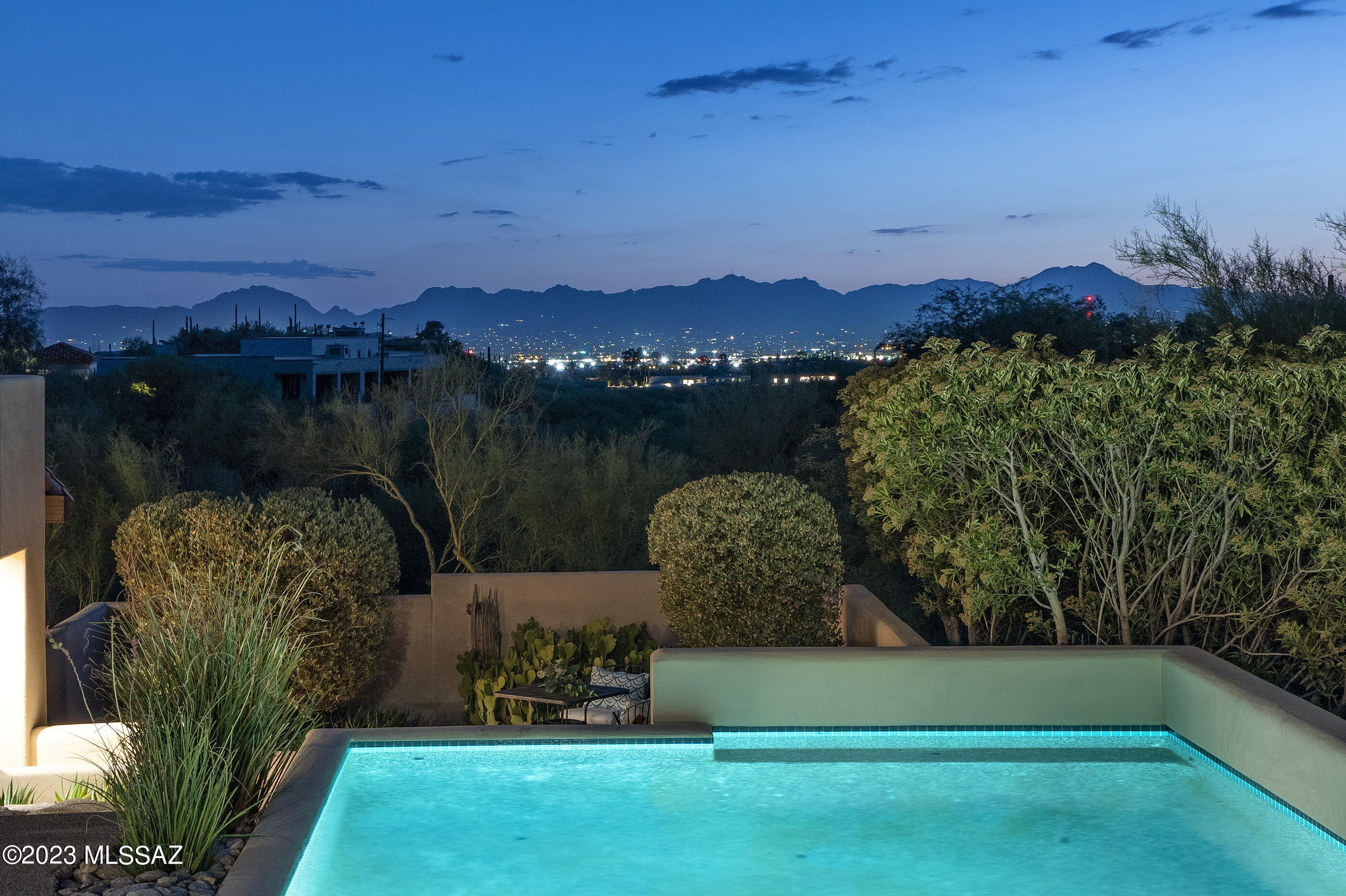 Colonia Del Sol (1-20) - Residential