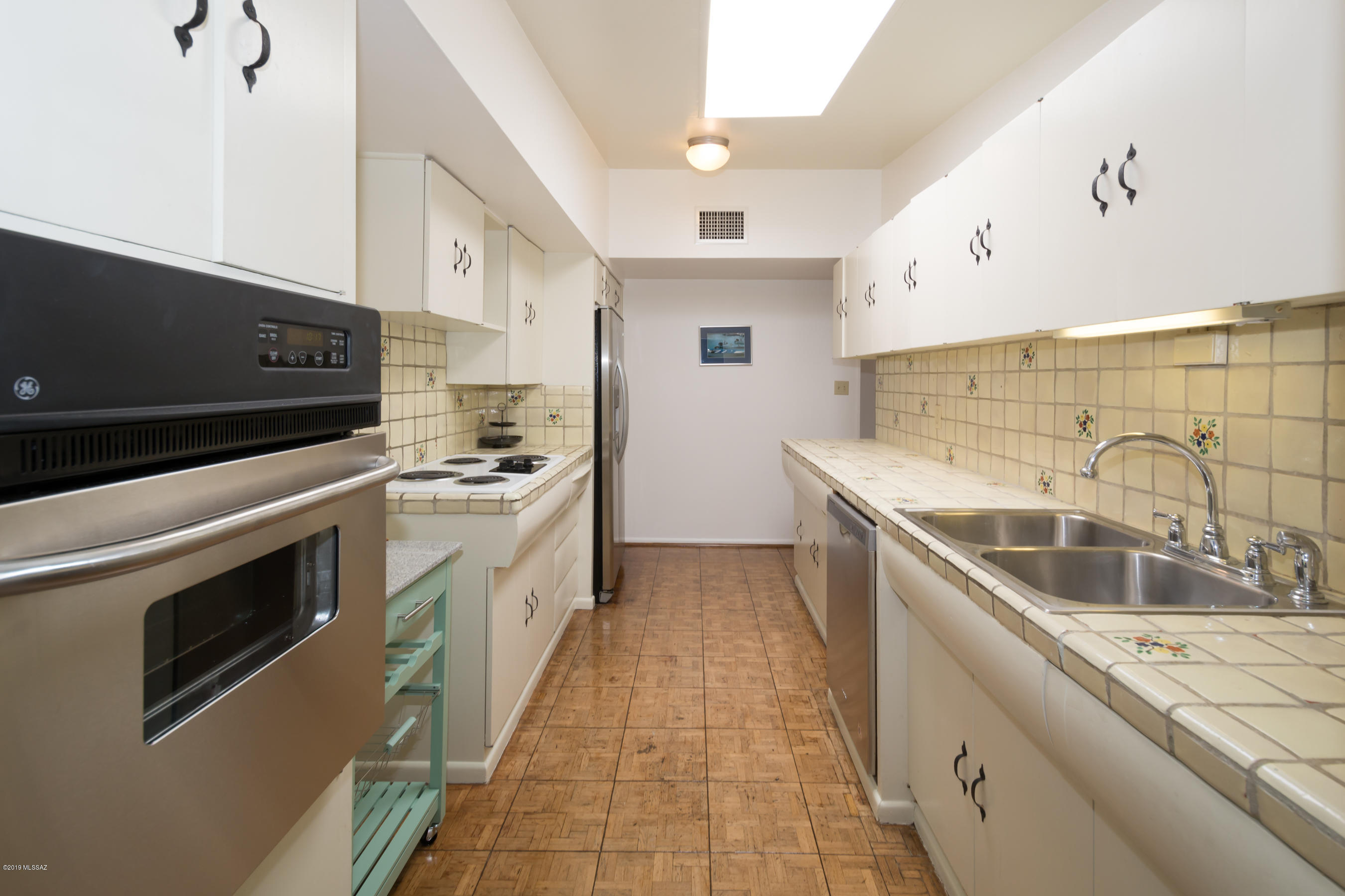 Indian Ridge Terrace (1-32) - Residential