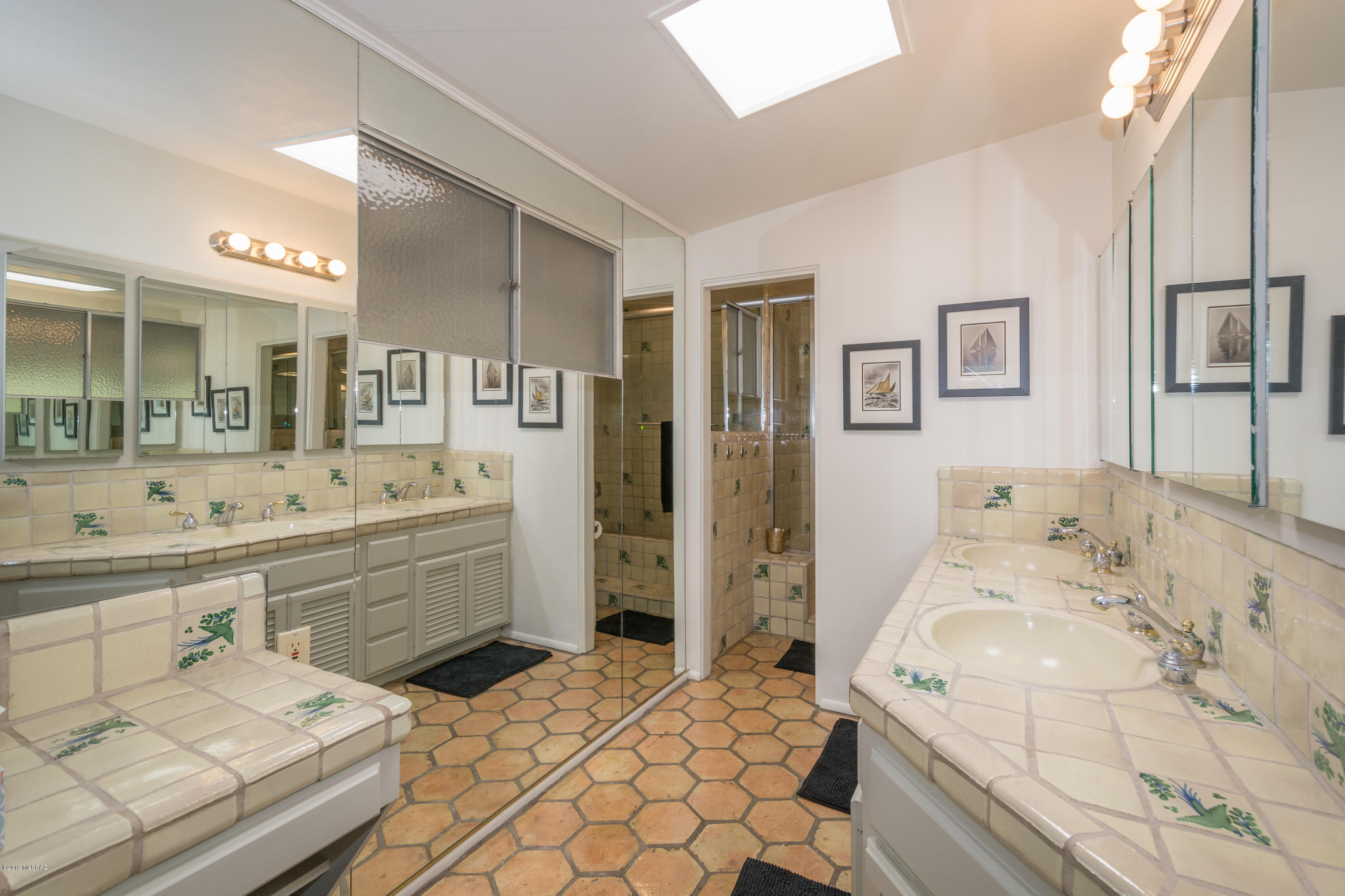 Indian Ridge Terrace (1-32) - Residential