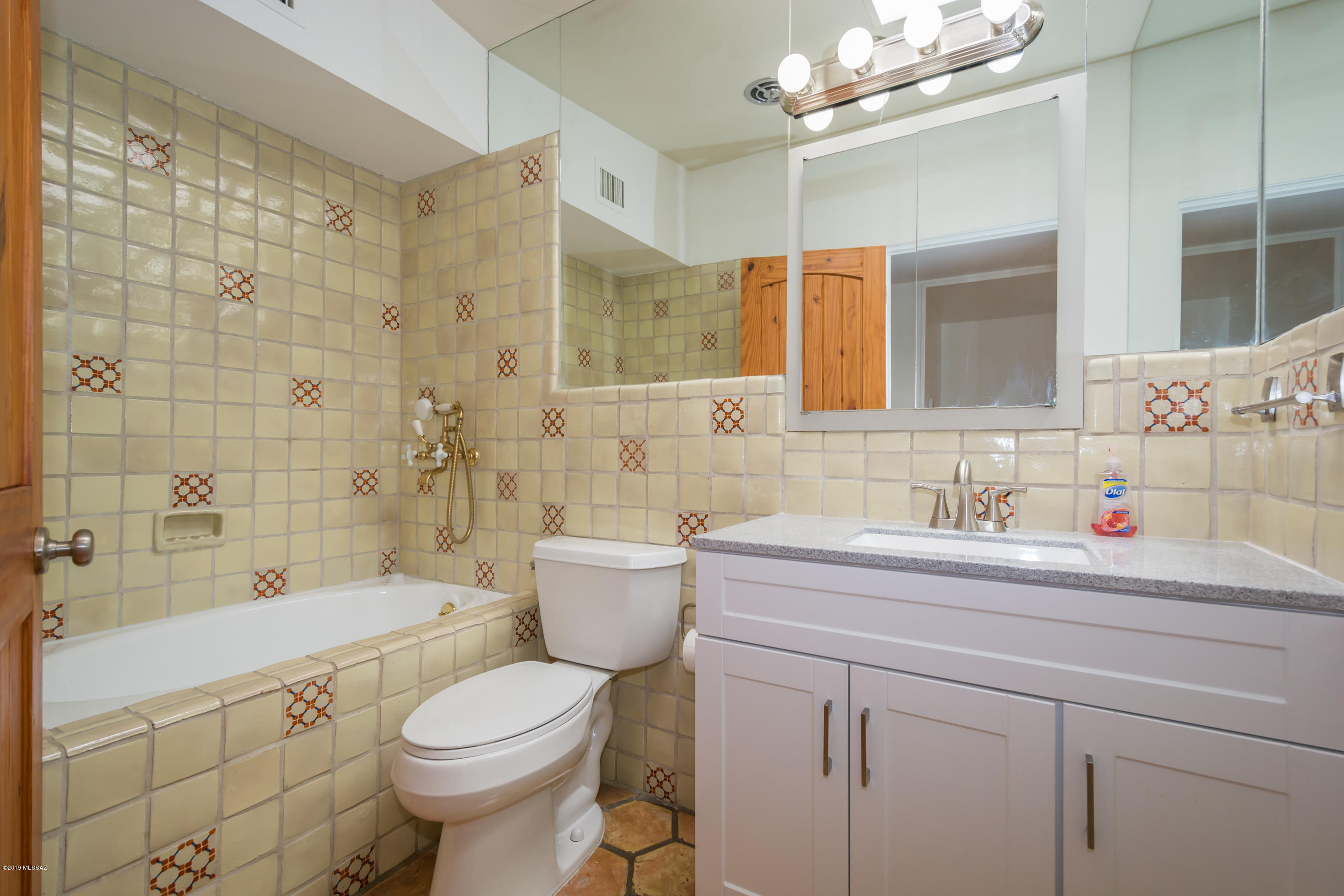 Indian Ridge Terrace (1-32) - Residential
