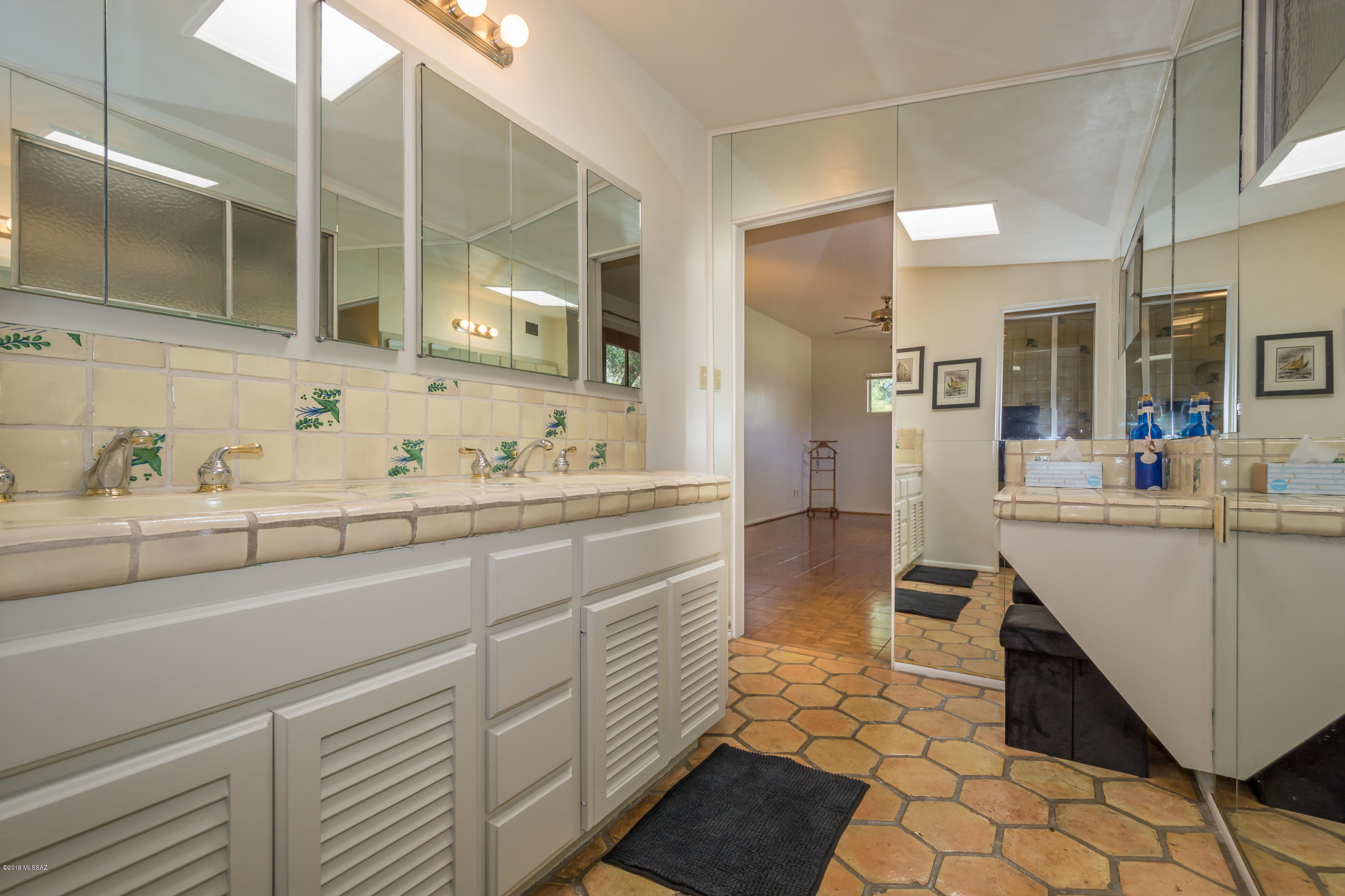 Indian Ridge Terrace (1-32) - Residential