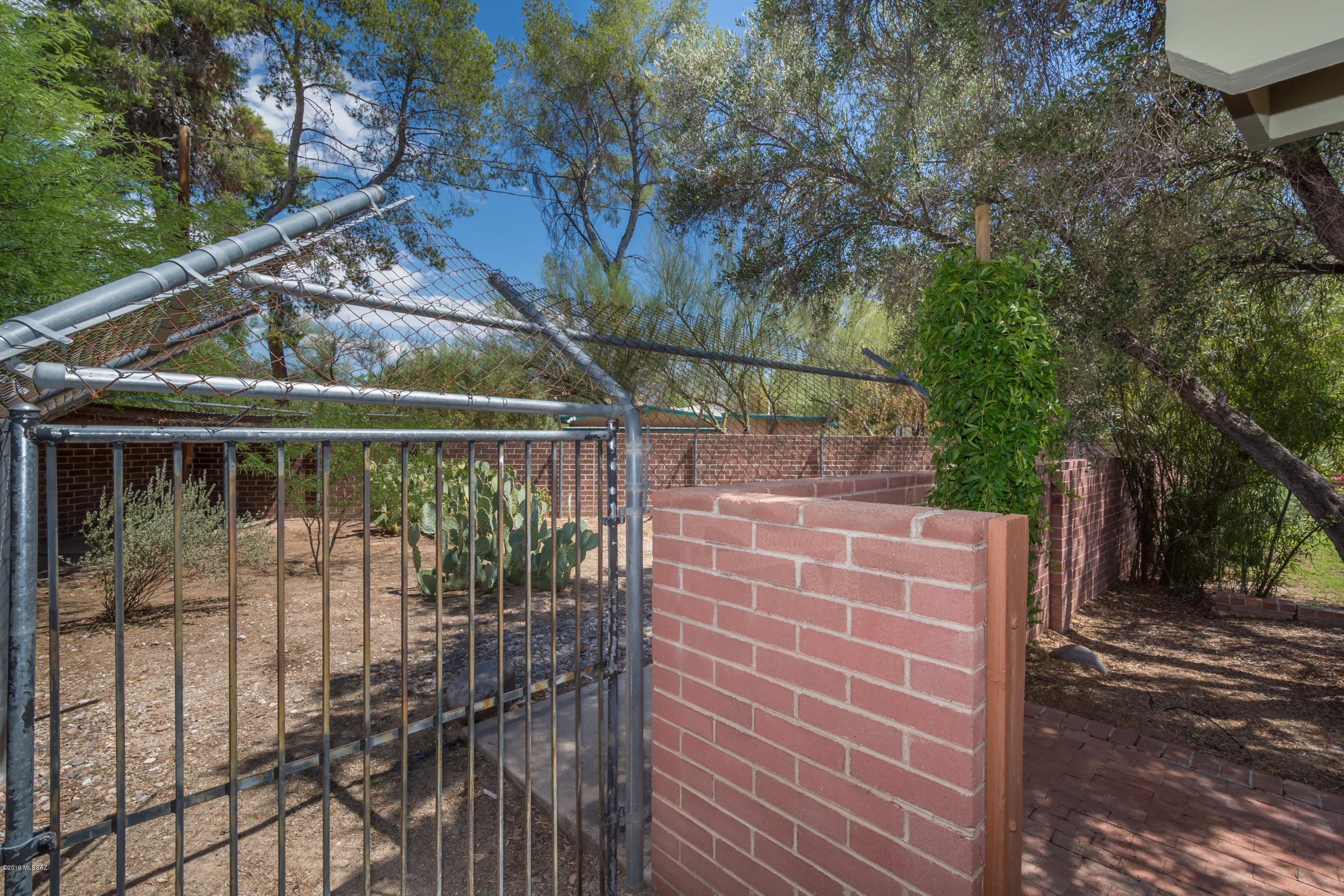 Indian Ridge Terrace (1-32) - Residential