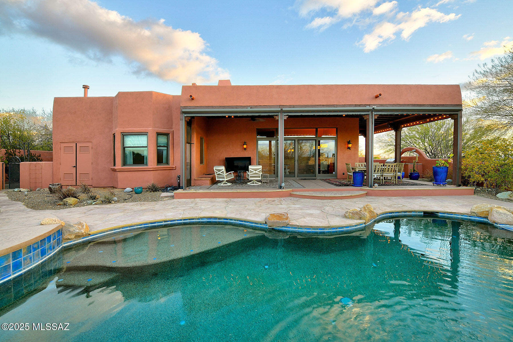 Solar Del Viejo (1-81) - Residential