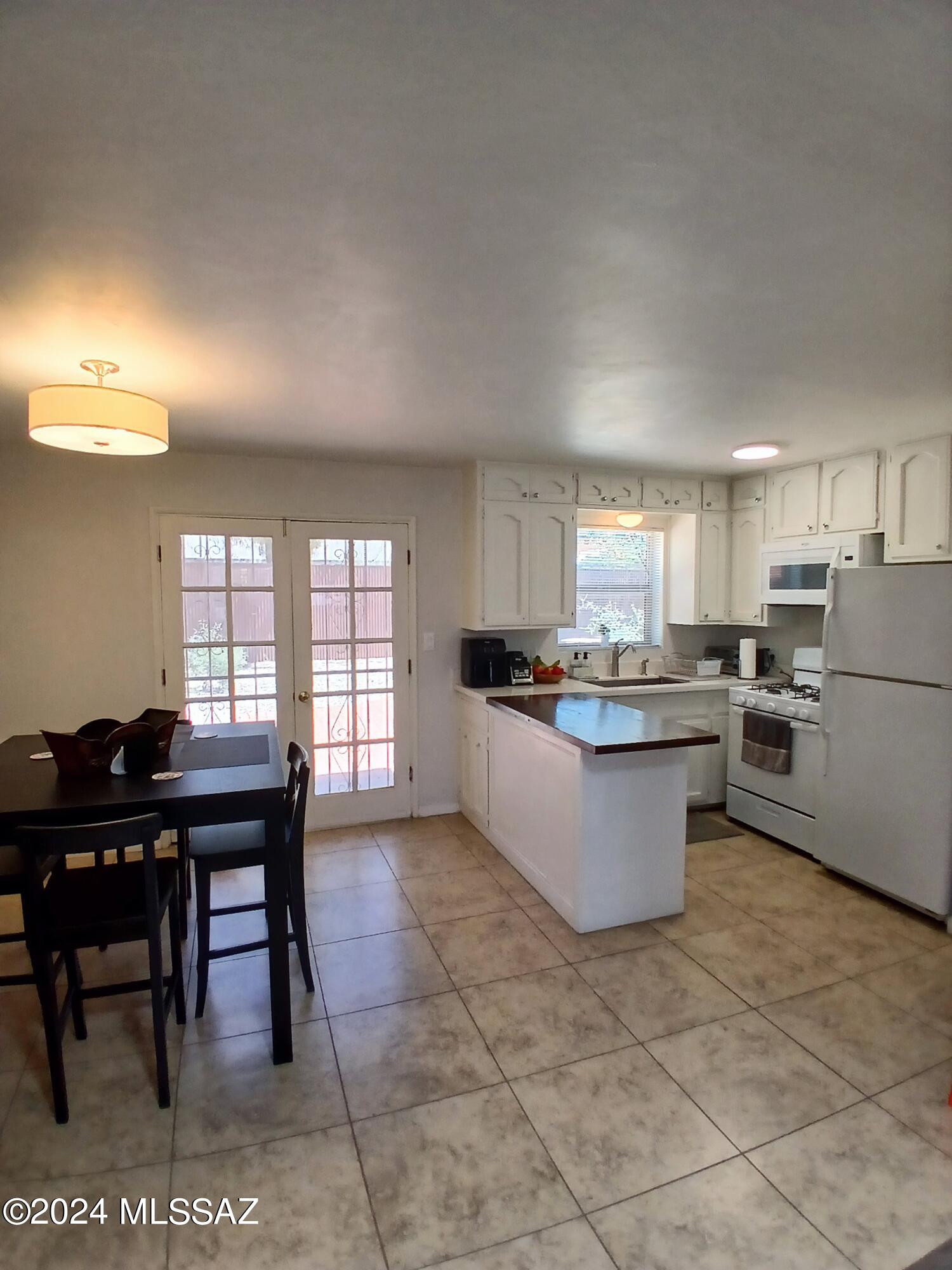 Encanto Park - Residential Income