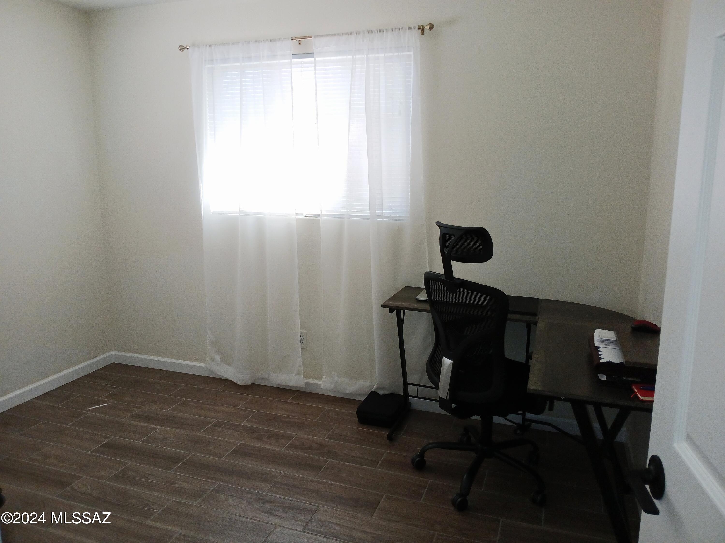 Encanto Park - Residential Income