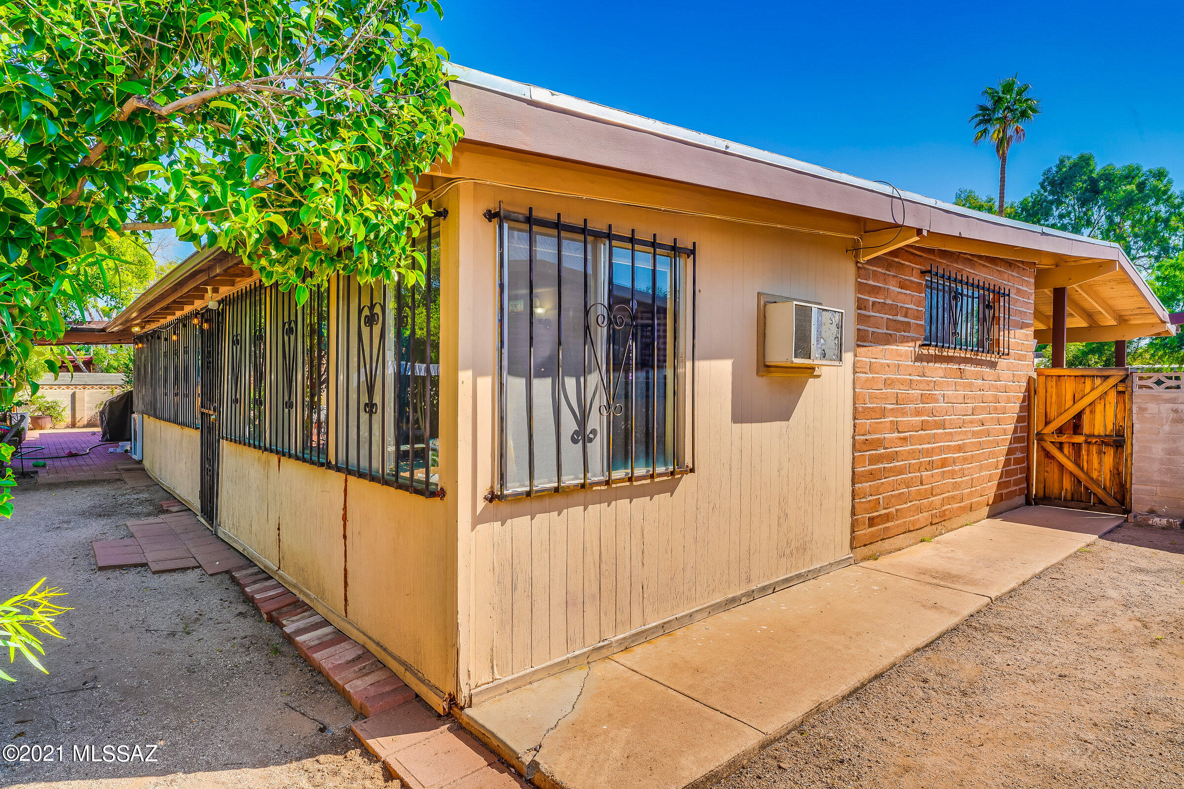 Thunderbird Heights - Residential