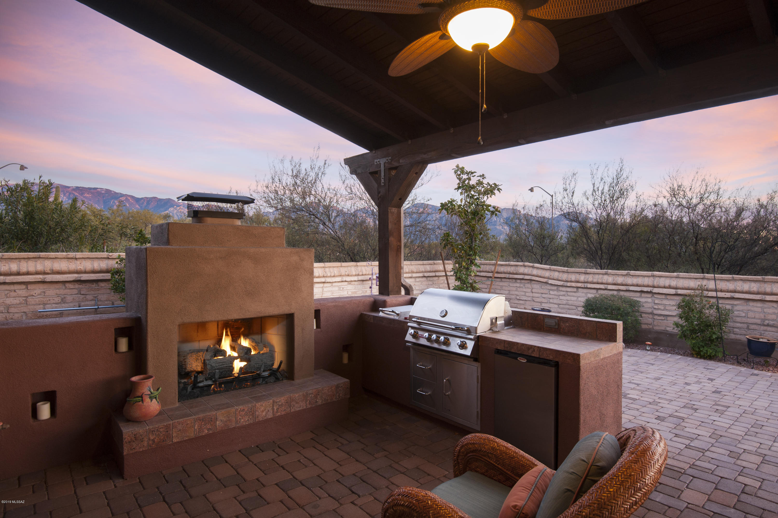Honey Bee Ridge(The Estates At) - Residential