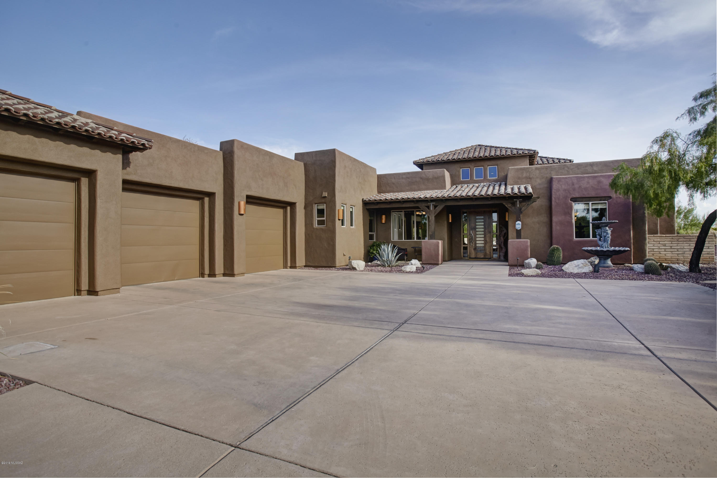 Honey Bee Ridge(The Estates At) - Residential
