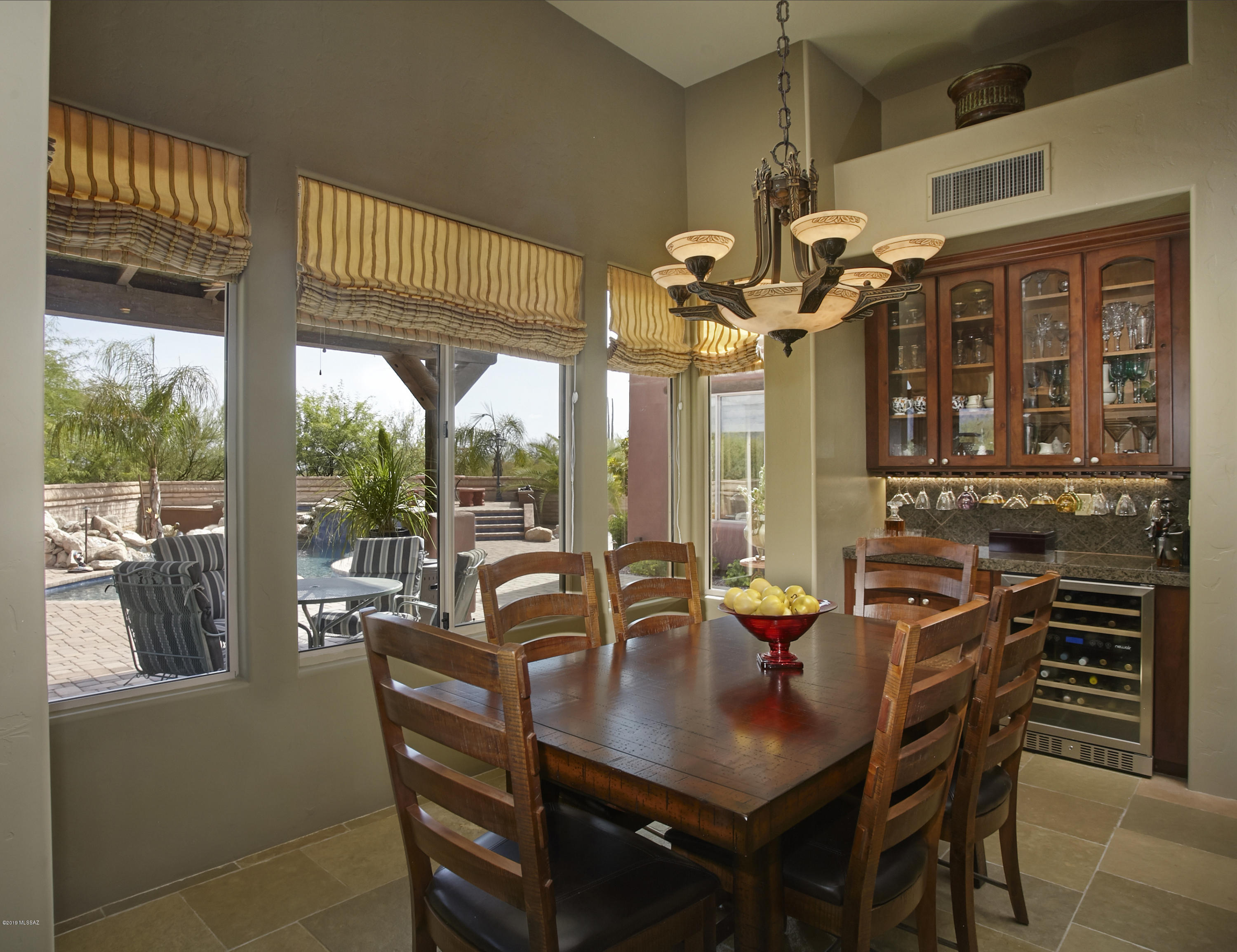 Honey Bee Ridge(The Estates At) - Residential