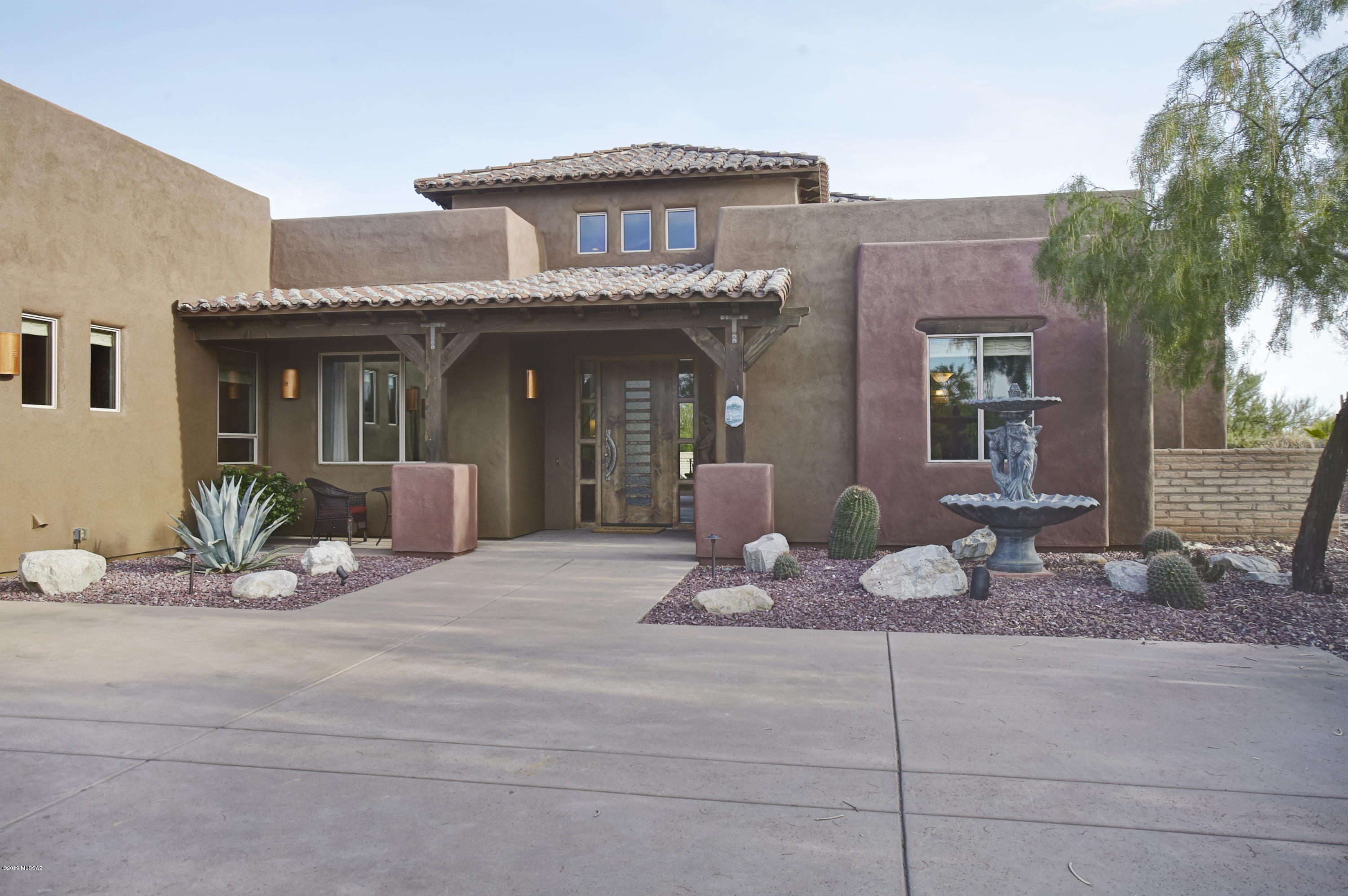 Honey Bee Ridge(The Estates At) - Residential