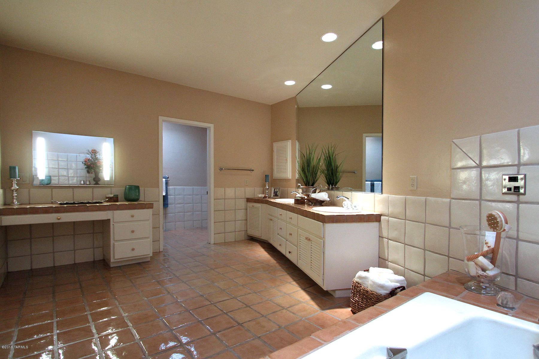 Sabino Vista NO. 5 (1-30) - Residential