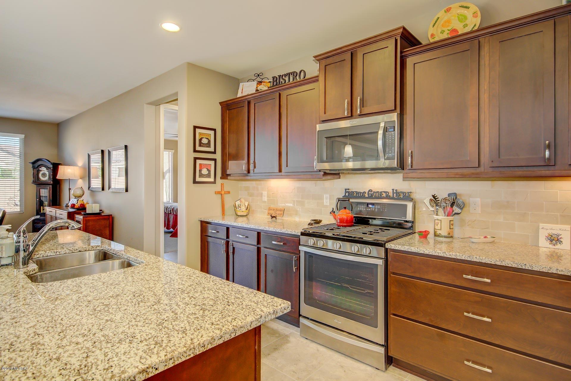 Del Webb At Dove Mountain SQ20131930189 - Residential