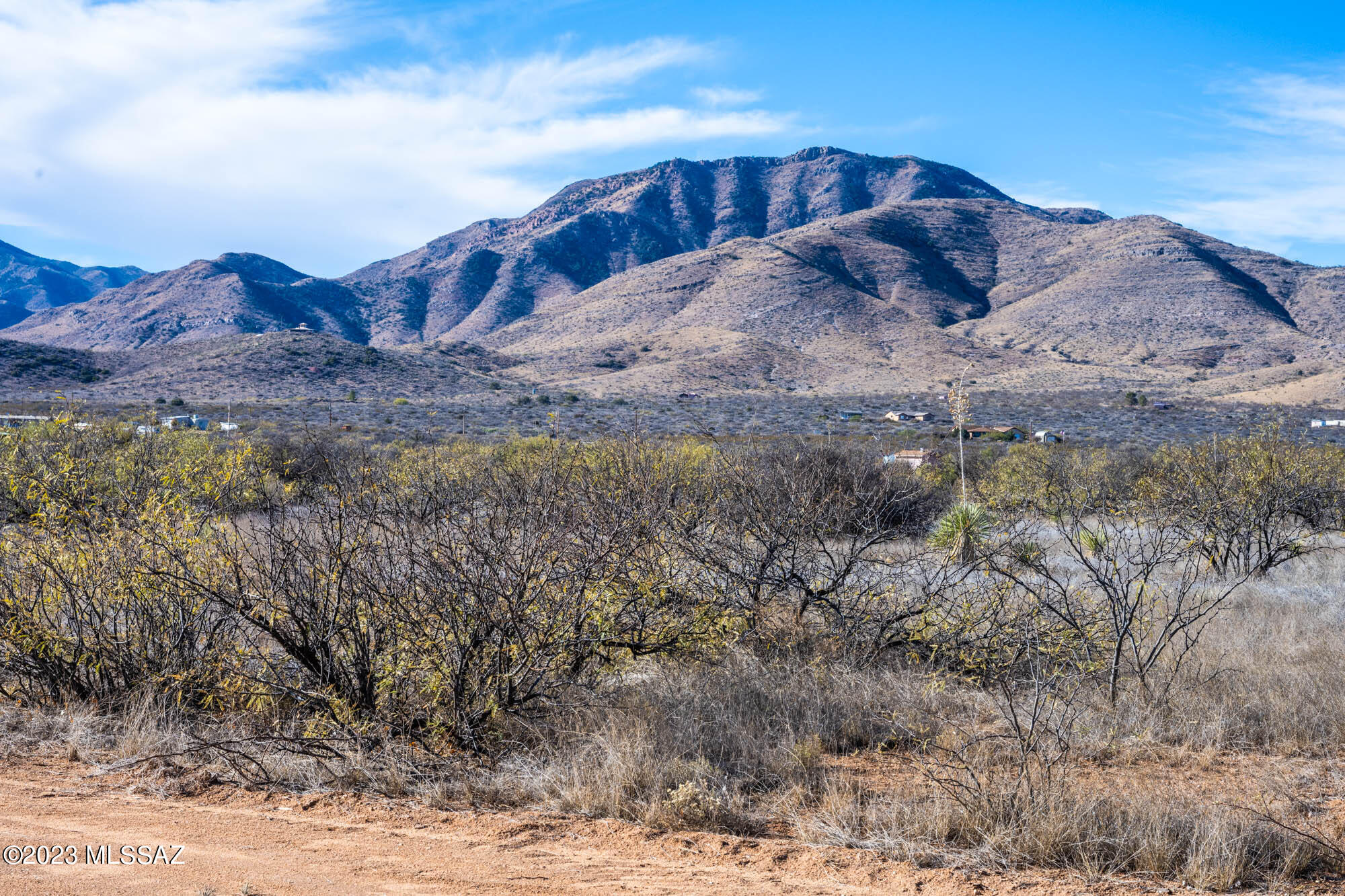 Beautiful 5 acre North parcel, flat buildable lot.  Seller is dividing a 20 acre parcel into four, 5 acre parcels. The north lots have access from Dragoon Rd and the south parcels have access From Clearview La or the easement from Dragoon Rd. There are incredible views. Don't miss this
great Cochise County RU-4 property. North lots are $19900 and the south lots at $14900 Seller will Finance with $4900 down for 5 years at 9.9% interest. Monthly payment of $318 for the north lots and $212 for the south lots, plus Pioneer Title processing fee